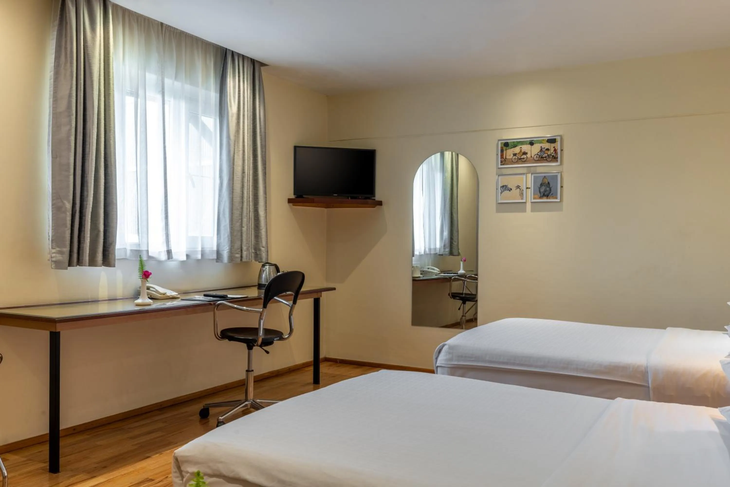 Bed in Best Western Nairobi Upper Hill