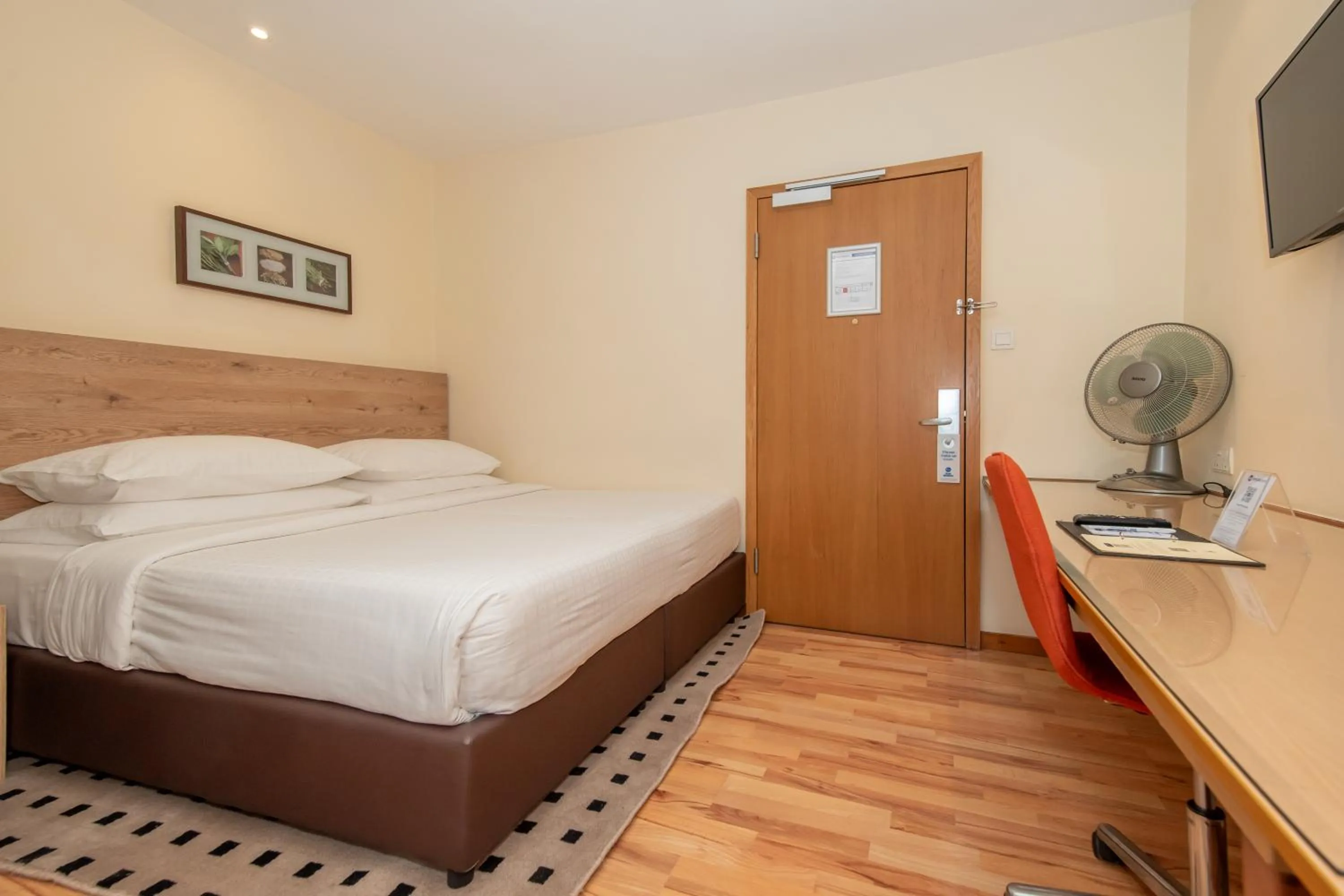 Bed in Best Western Nairobi Upper Hill