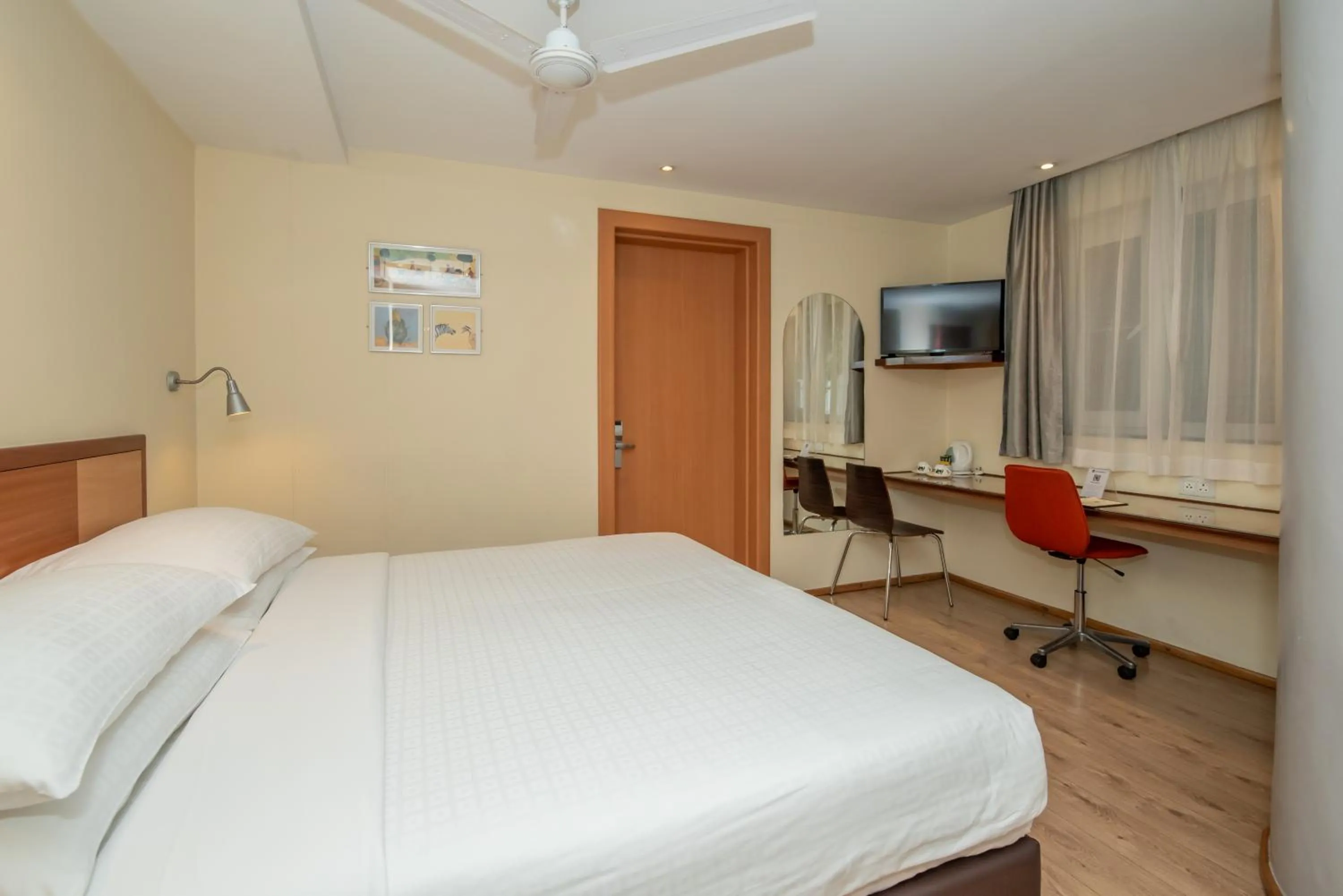 Bed in Best Western Nairobi Upper Hill