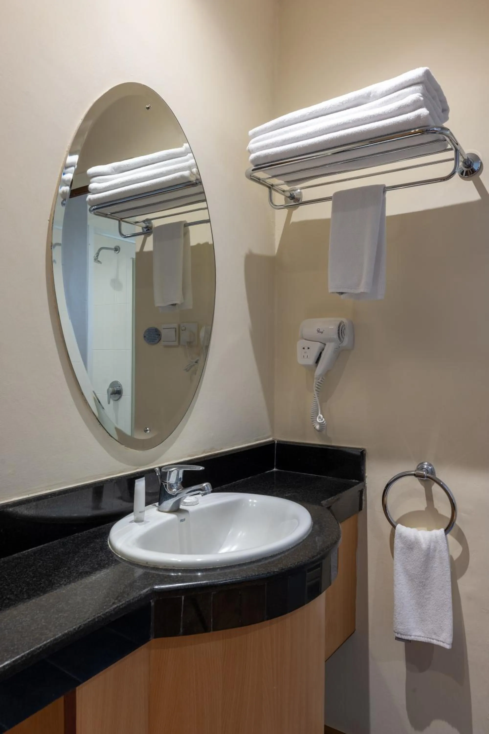 Bathroom in Best Western Nairobi Upper Hill