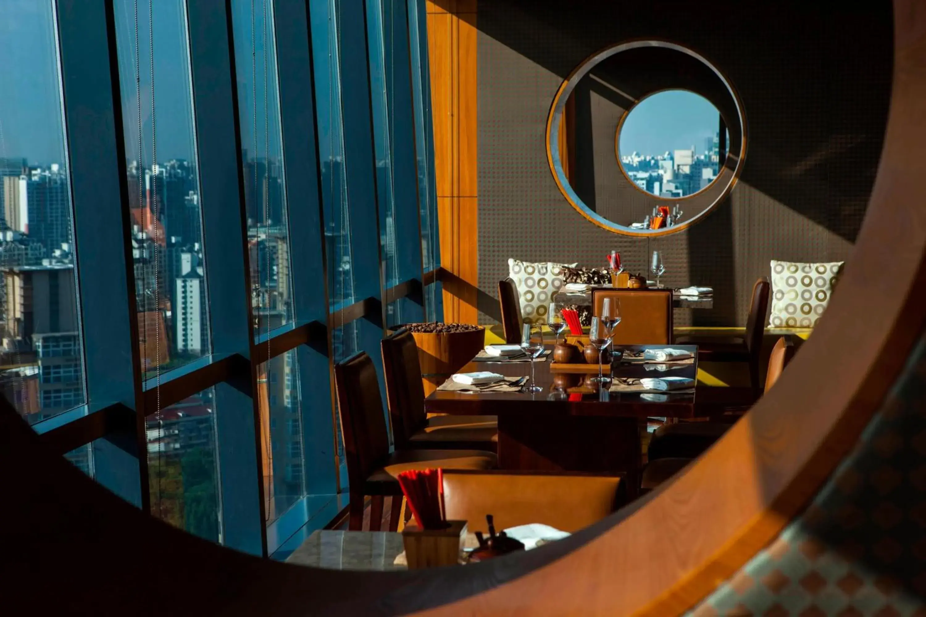 Restaurant/places to eat in Renaissance Shanghai Zhongshan Park Hotel Restaurant/places to eat in Renaissance Shanghai Zhongshan Park Hotel