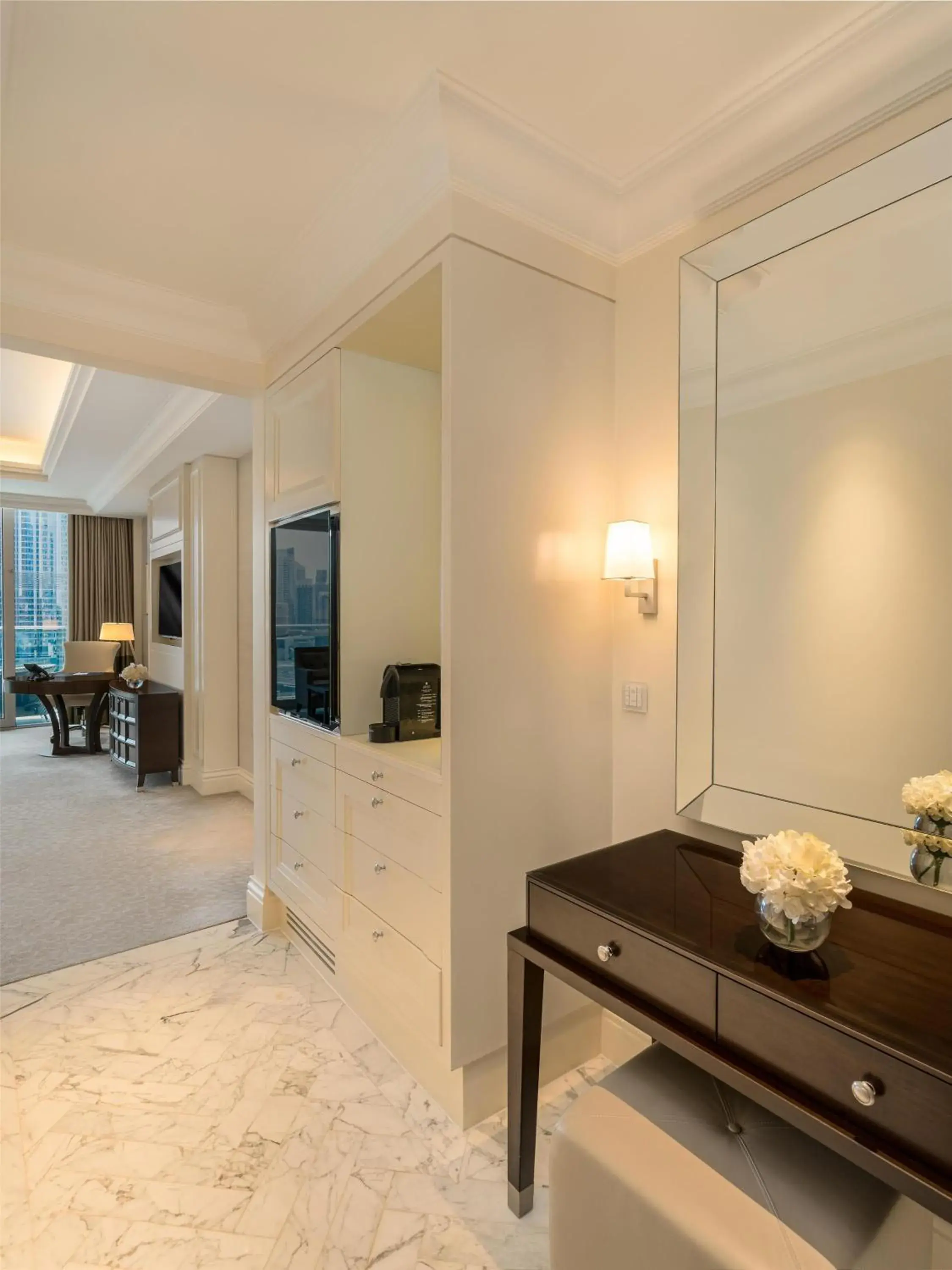 Bedroom in Kempinski The Boulevard Dubai Bedroom in Kempinski The Boulevard Dubai