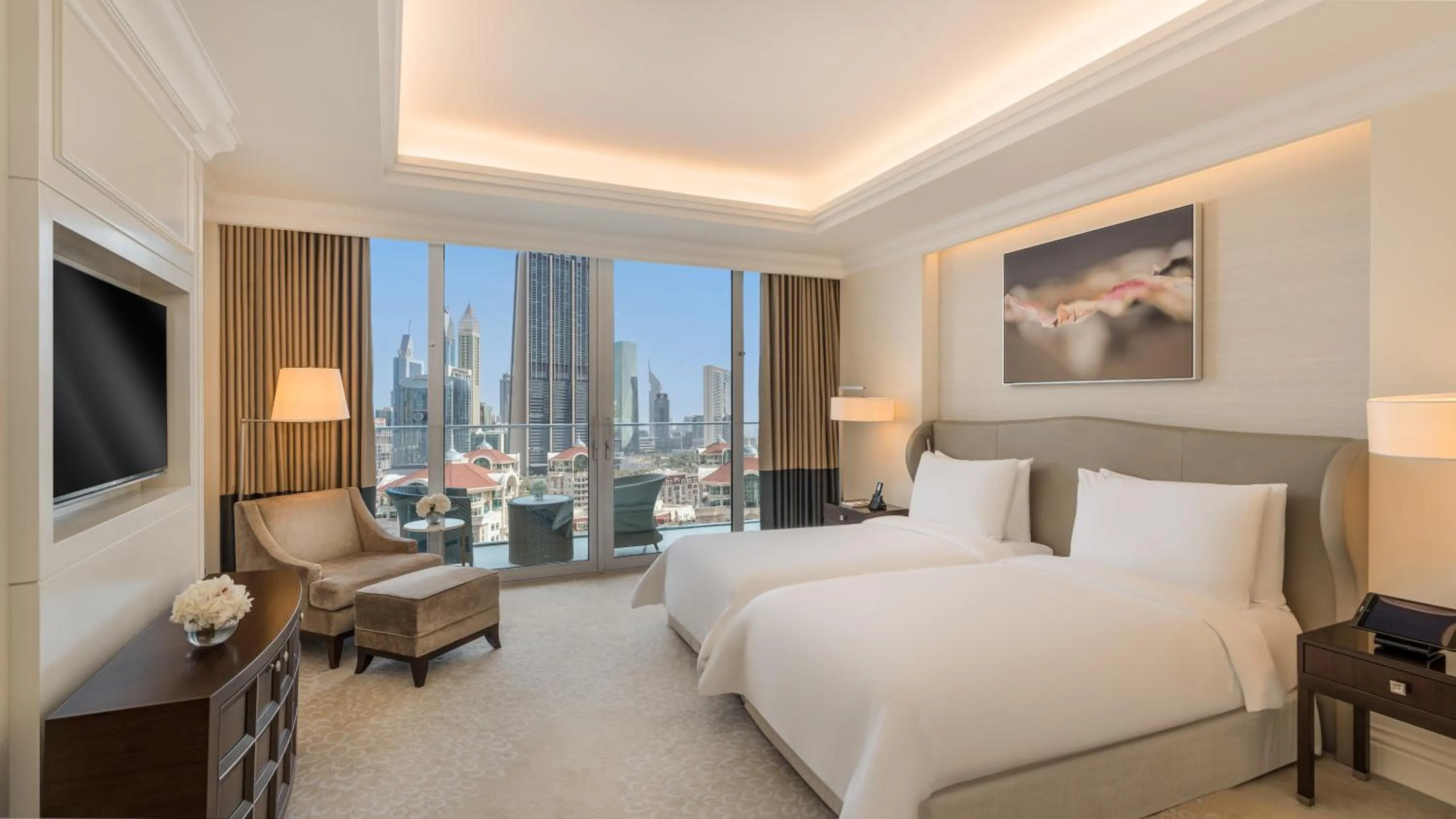 Bedroom, Bed in Kempinski The Boulevard Dubai