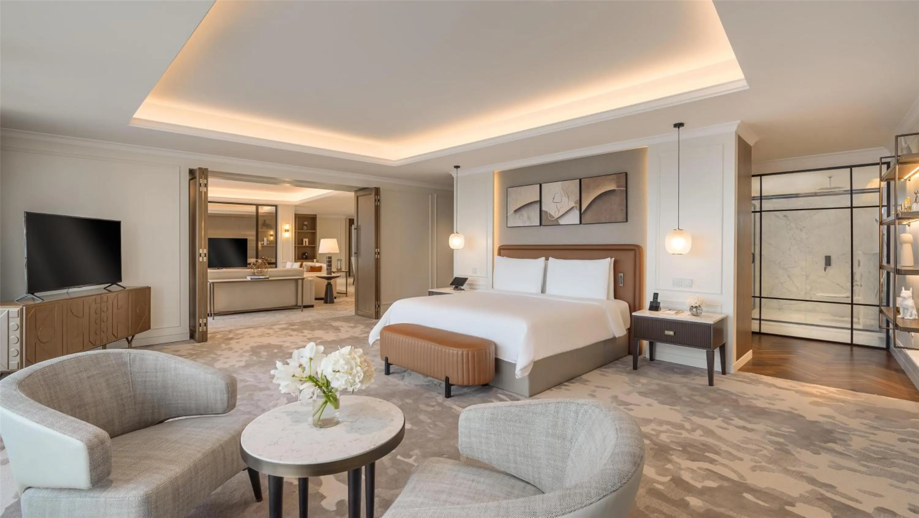 Bedroom, Bed in Kempinski The Boulevard Dubai