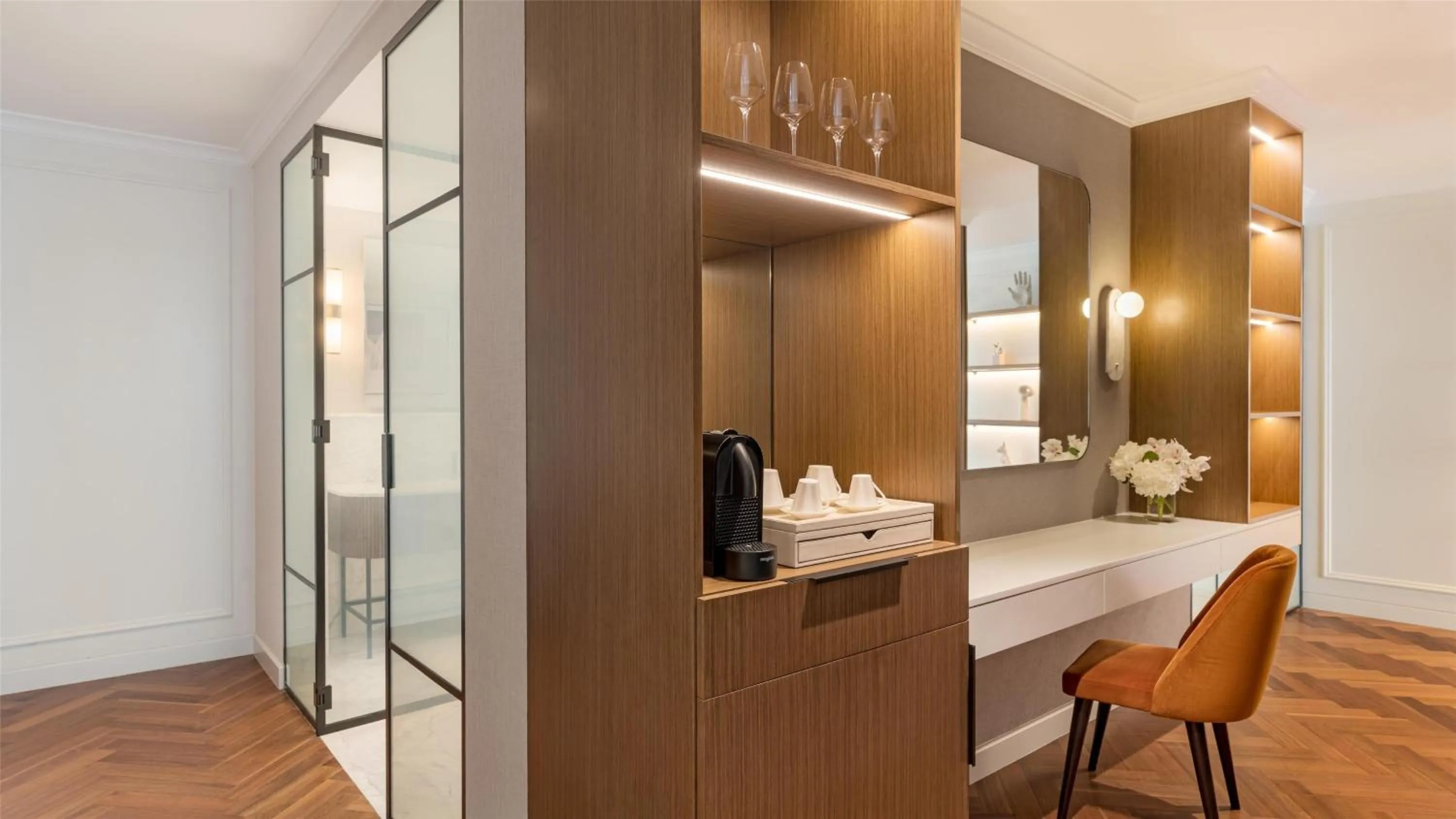 Bedroom in Kempinski The Boulevard Dubai