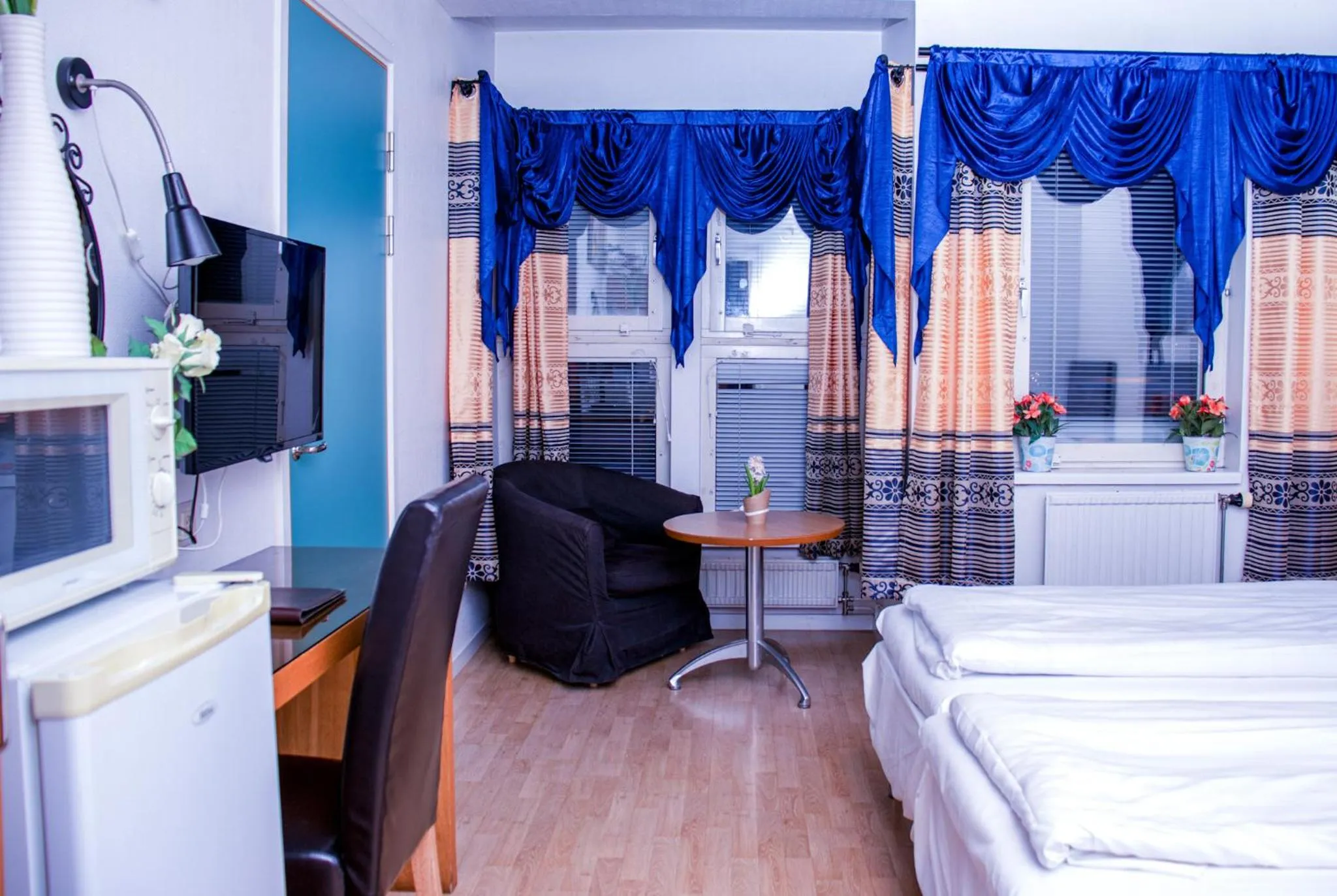 Other, Bed in Euroway Hotel