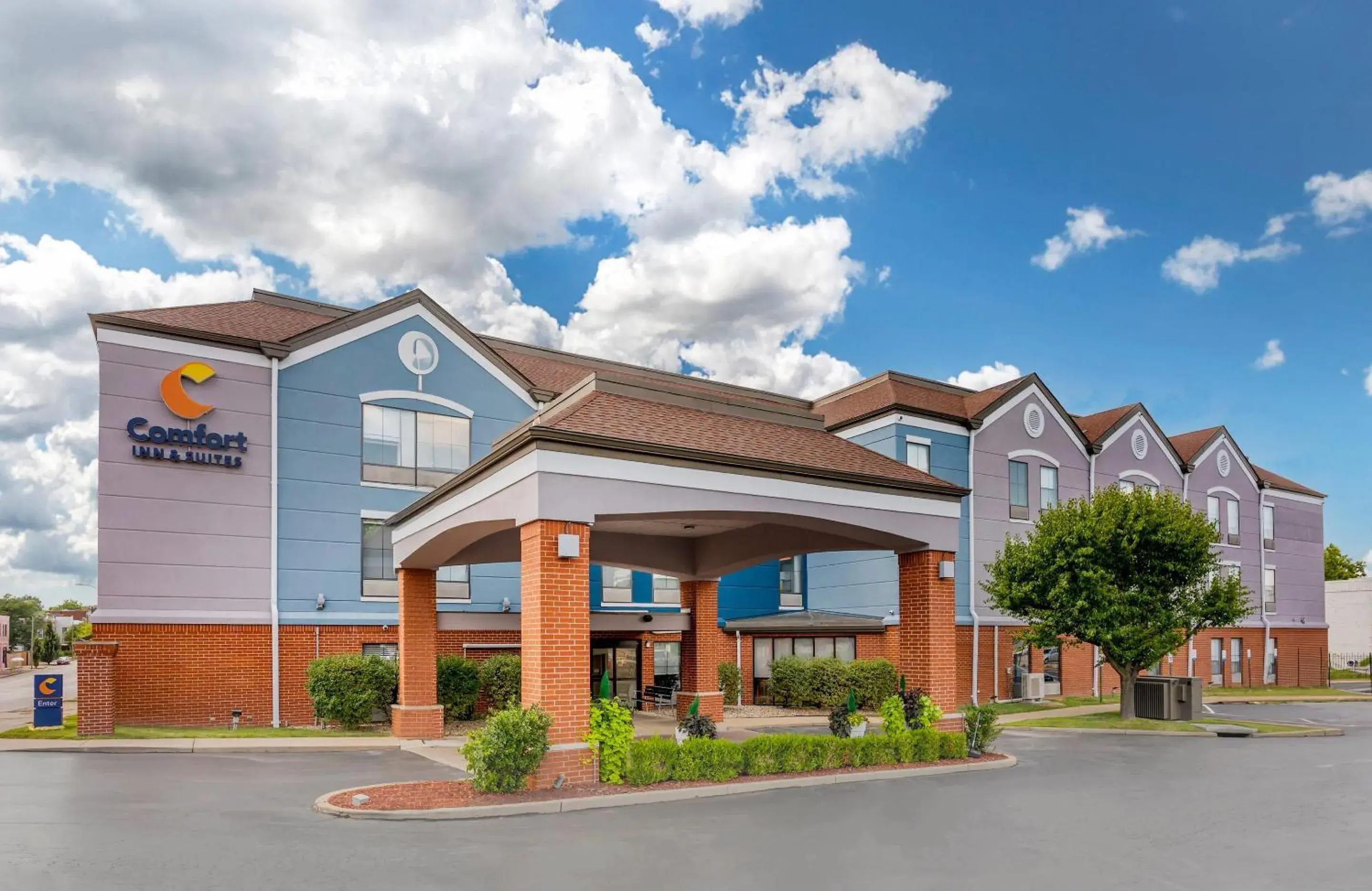 Comfort Inn & Suites Comfort Inn & Suites