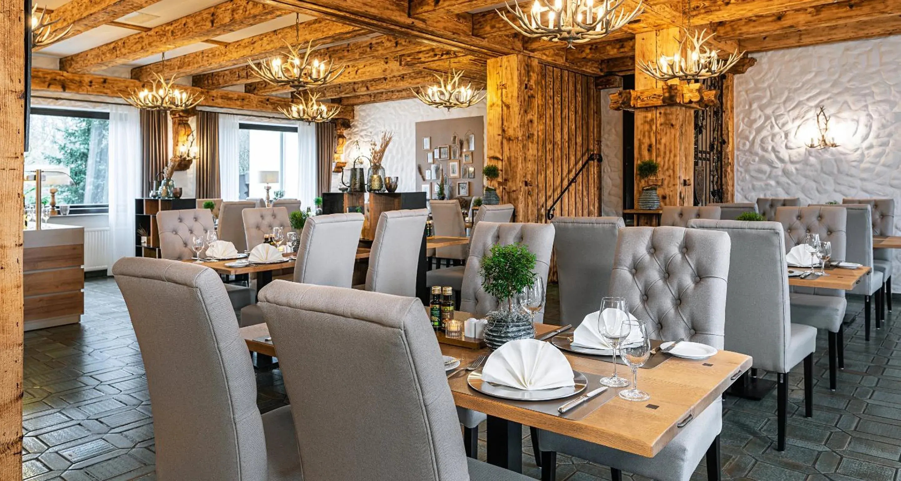 Restaurant/places to eat in Victor's Seehotel Weingärtner Bostalsee Restaurant/places to eat in Victor's Seehotel Weingärtner Bostalsee