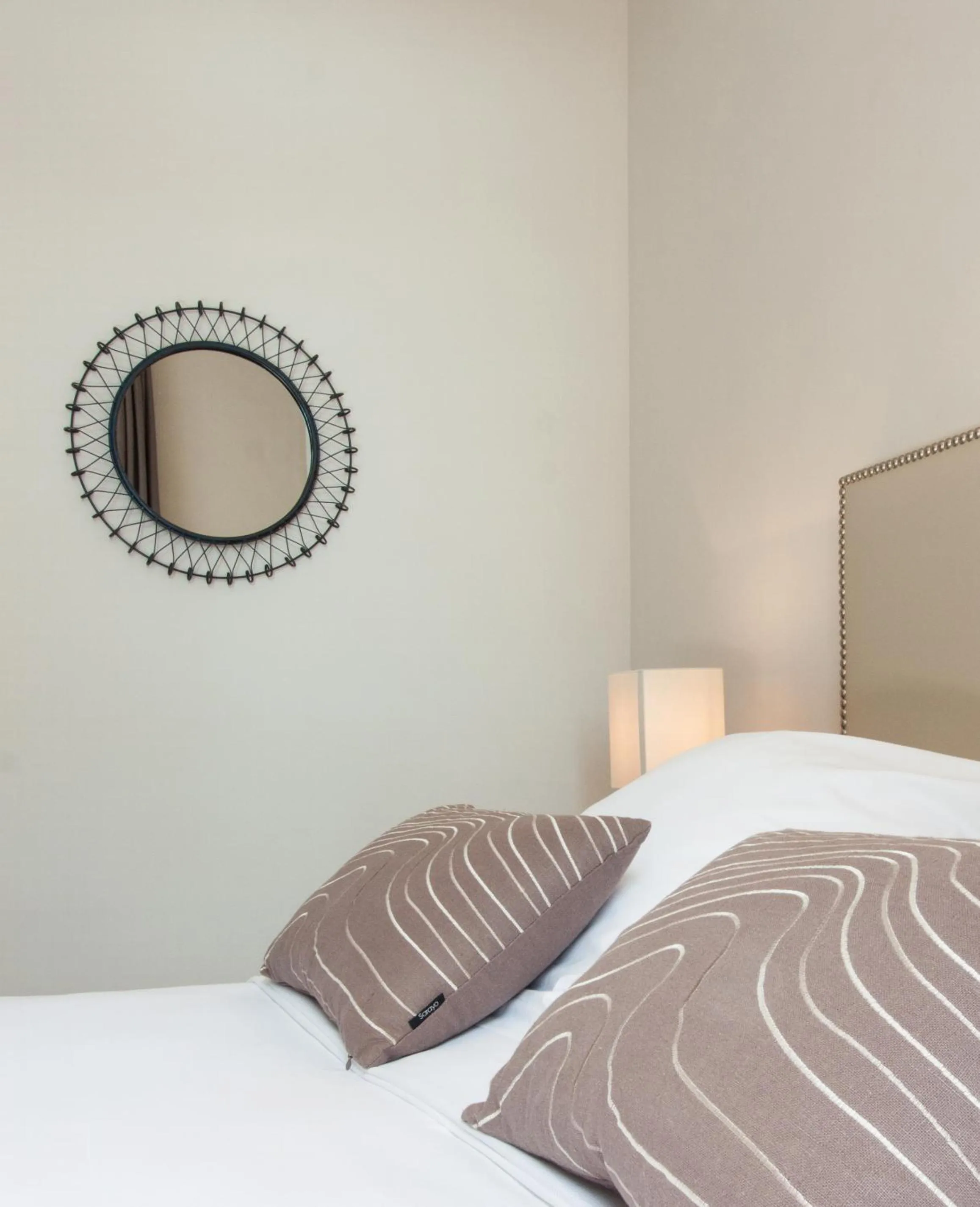 Bed in Boutique Hôtel La Villa MONTESQUIEU