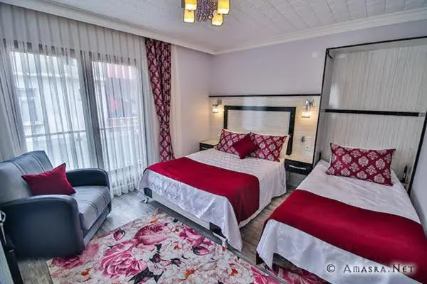 Bed in Kural Pansiyon
