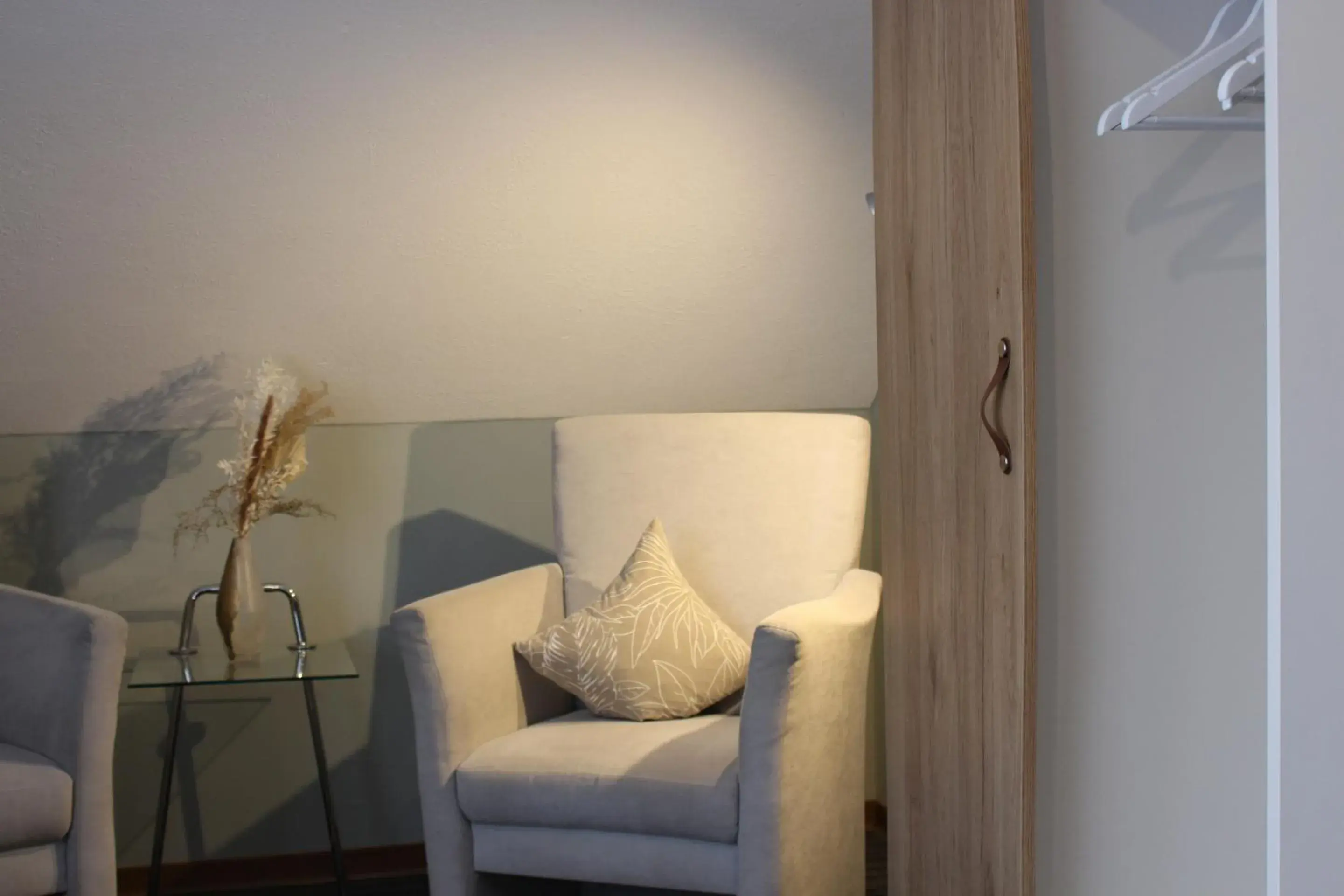 Bedroom in Hotel Berghof Wasserkuppe & Gästehaus Fuldaquelle Bedroom in Hotel Berghof Wasserkuppe & Gästehaus Fuldaquelle