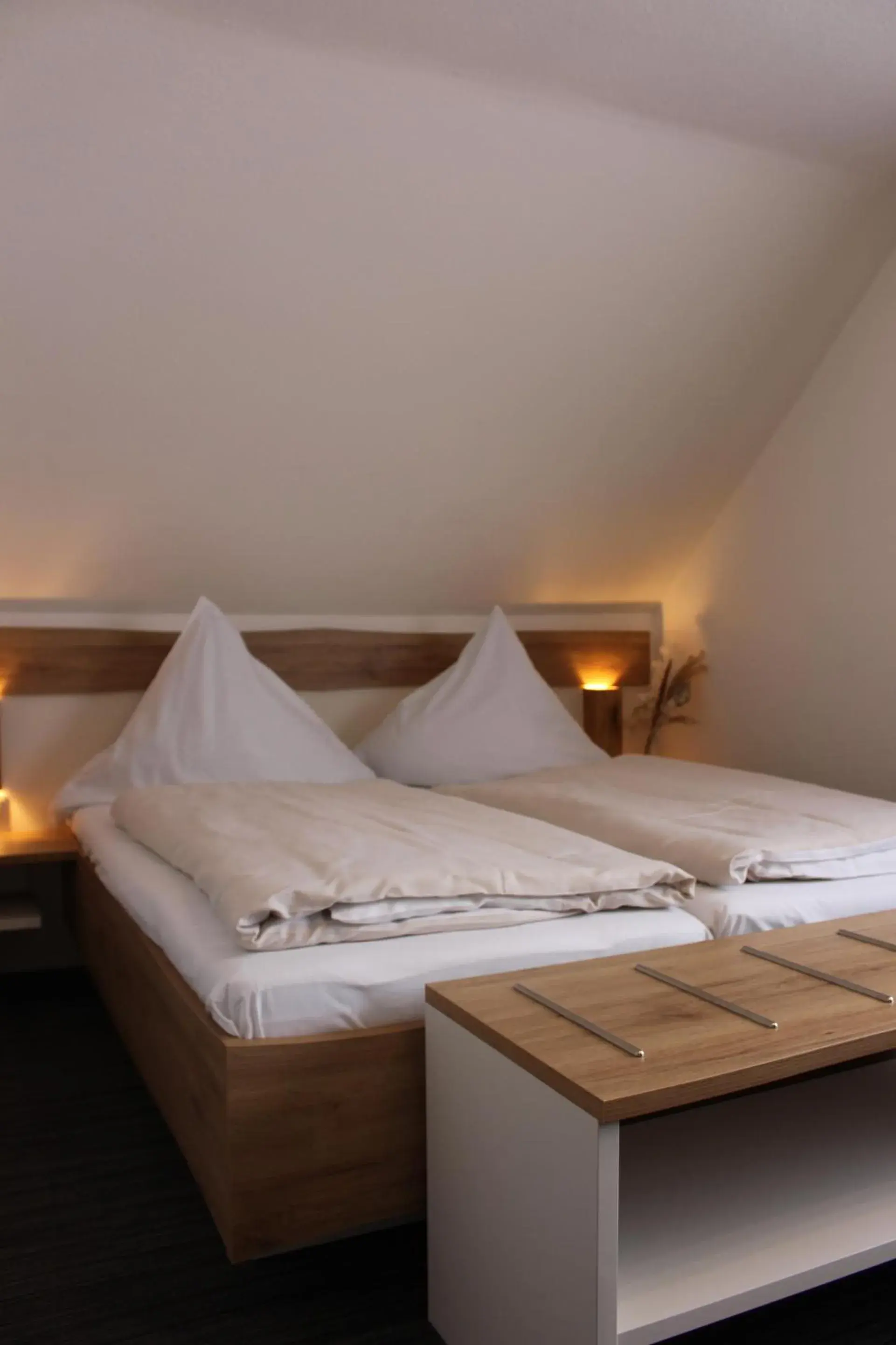 Bedroom, Bed in Hotel Berghof Wasserkuppe & Gästehaus Fuldaquelle Bedroom, Bed in Hotel Berghof Wasserkuppe & Gästehaus Fuldaquelle