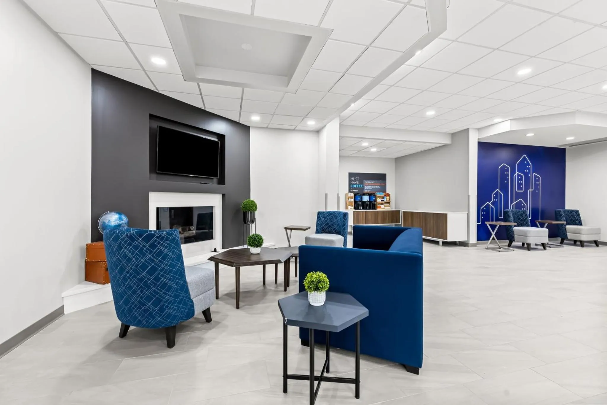 Property building in Holiday Inn Express Nashville-Hendersonville by IHG