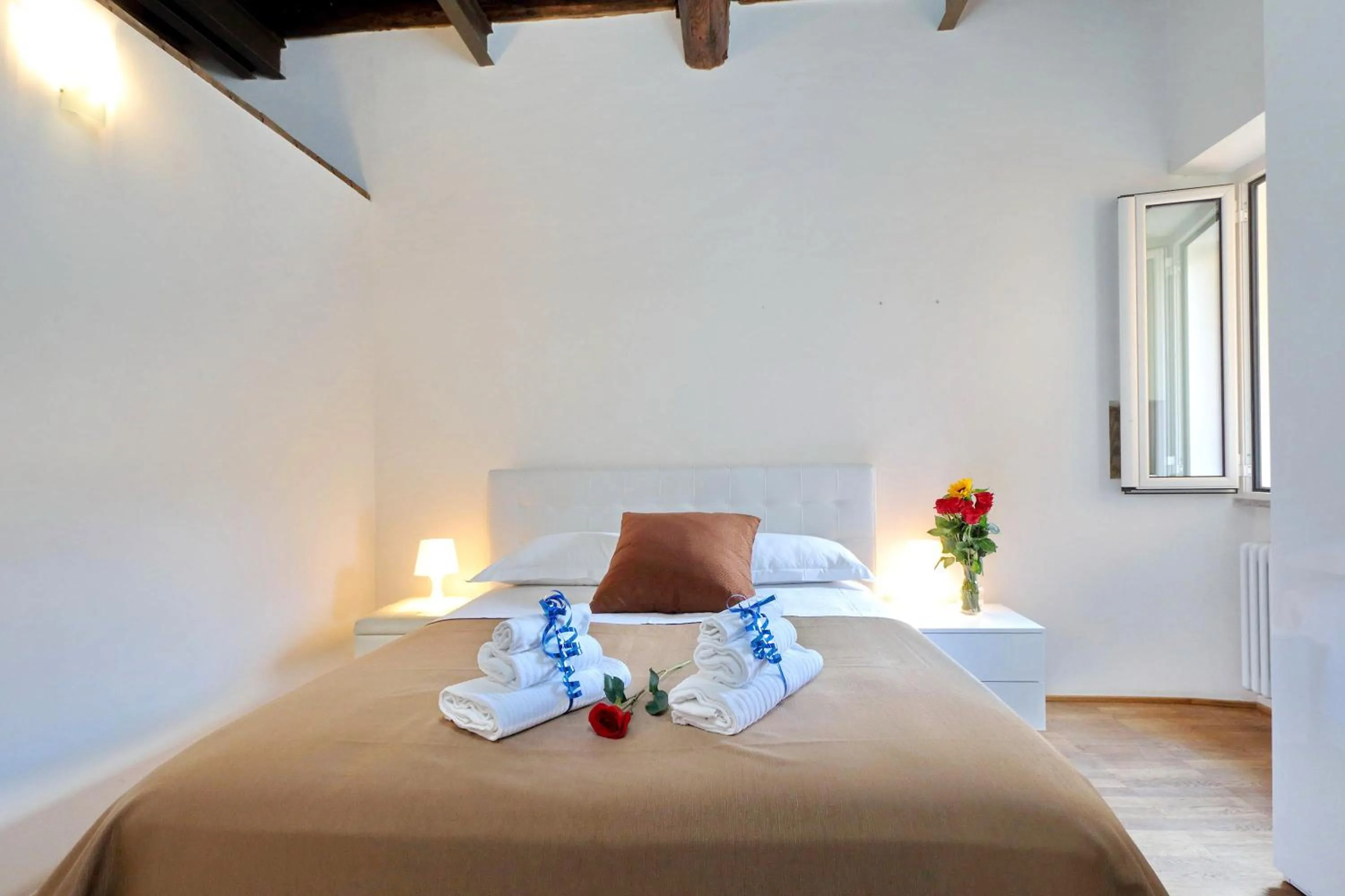 Bed in Pantheon - Argentina Luxury