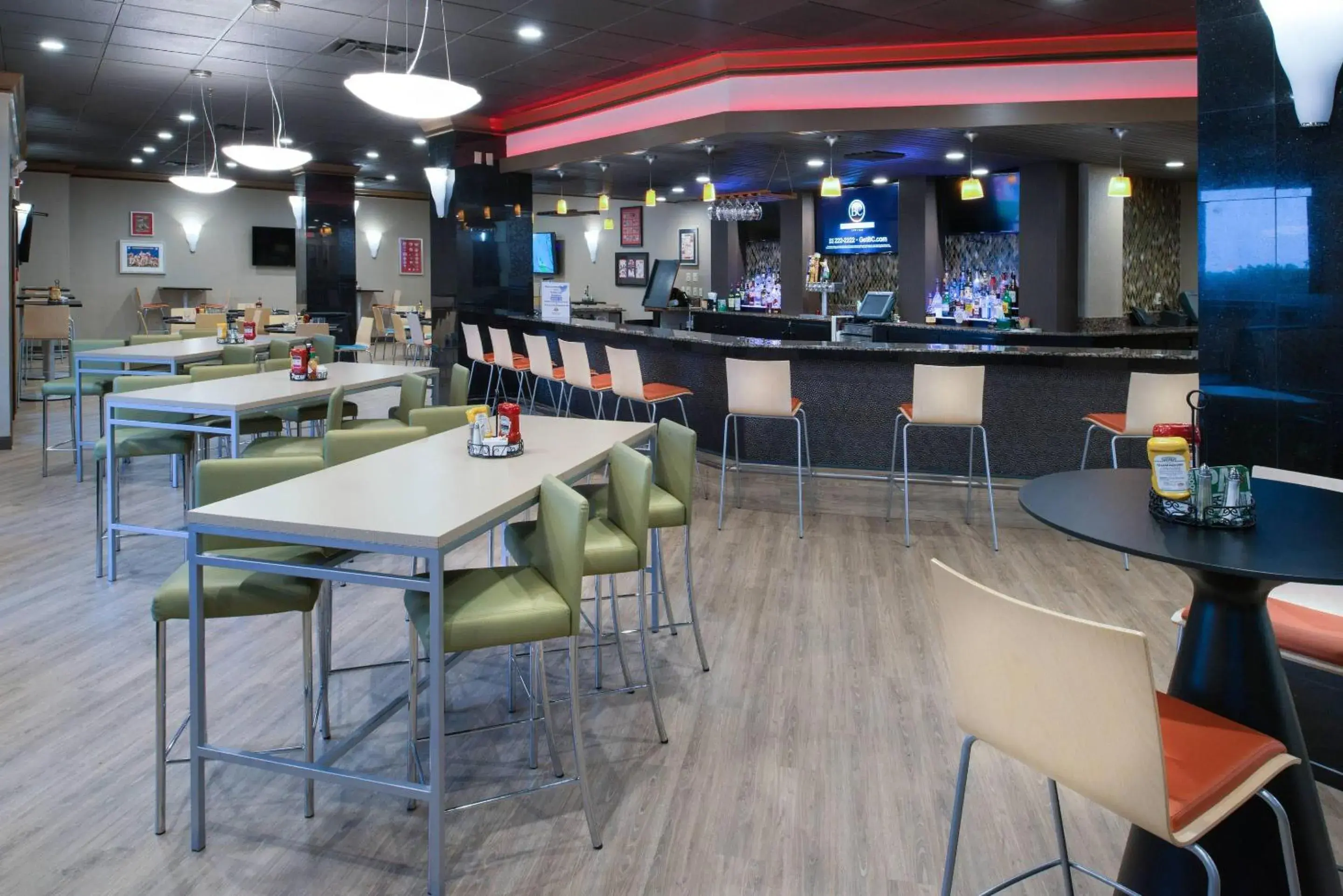 Restaurant/places to eat in Radisson Hotel St Louis Downtown Convention Center Restaurant/places to eat in Radisson Hotel St Louis Downtown Convention Center