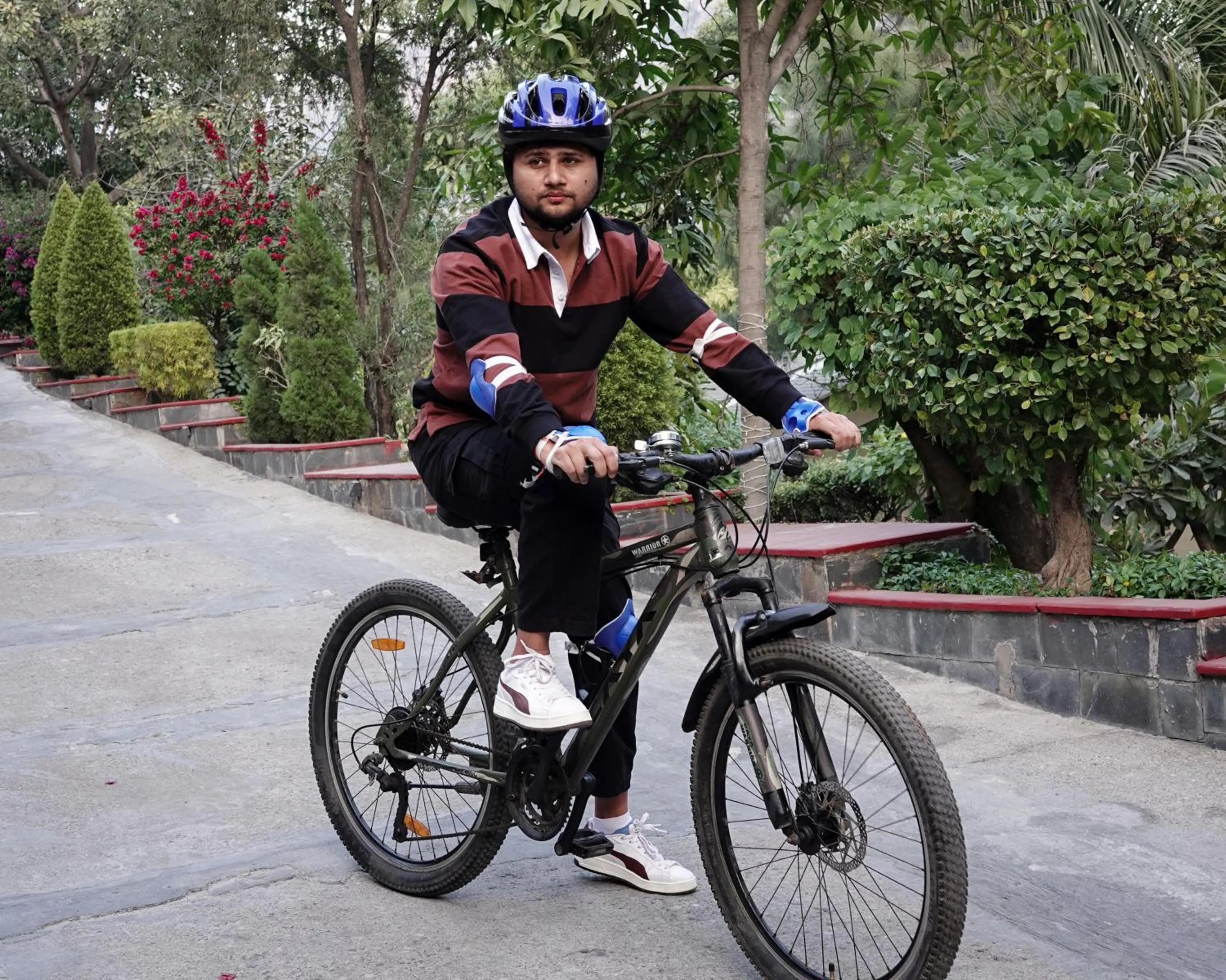 Cycling in Raga on the Ganges, Rishikesh