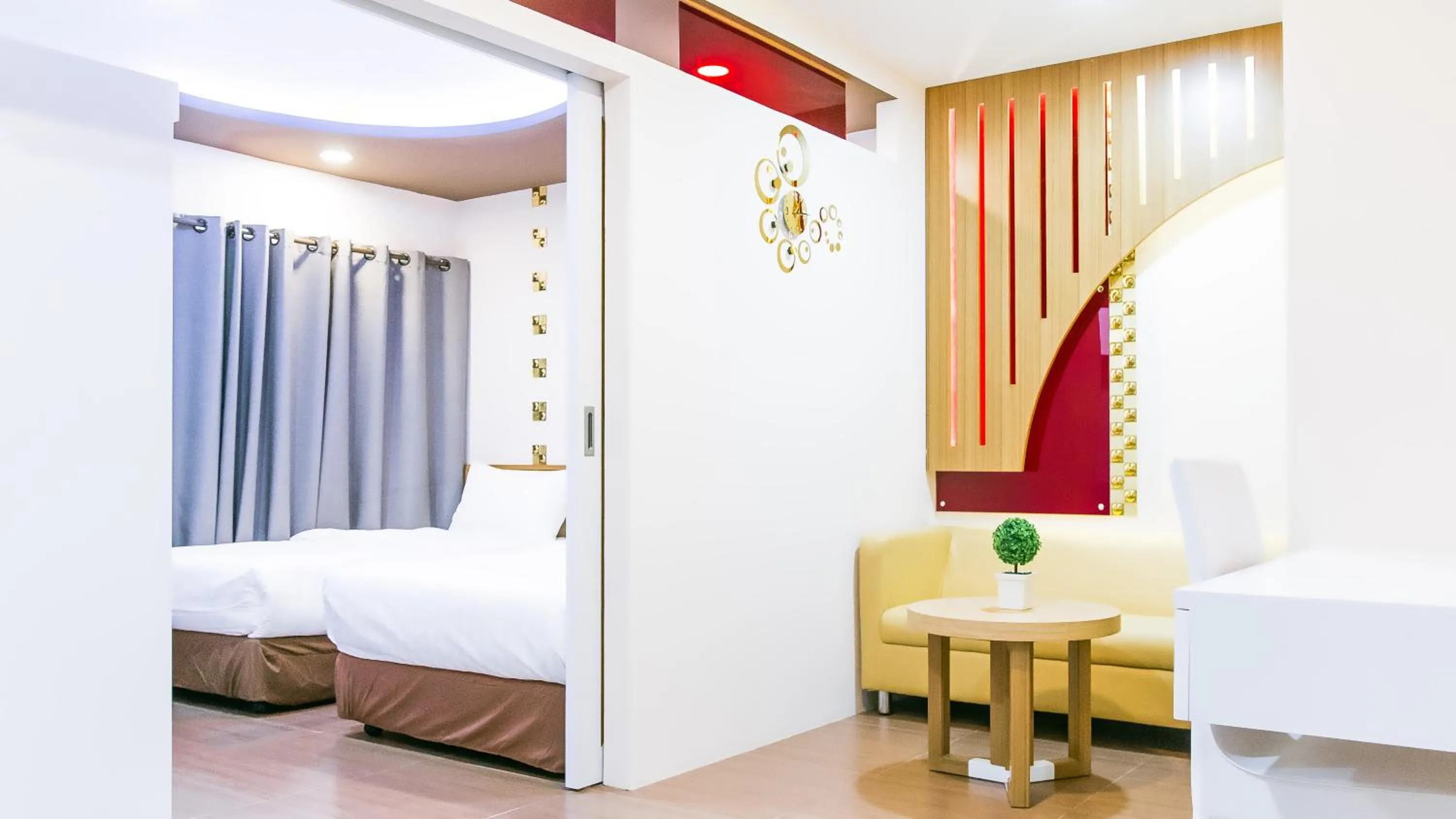 Bed in Sunset Residence Pinklao