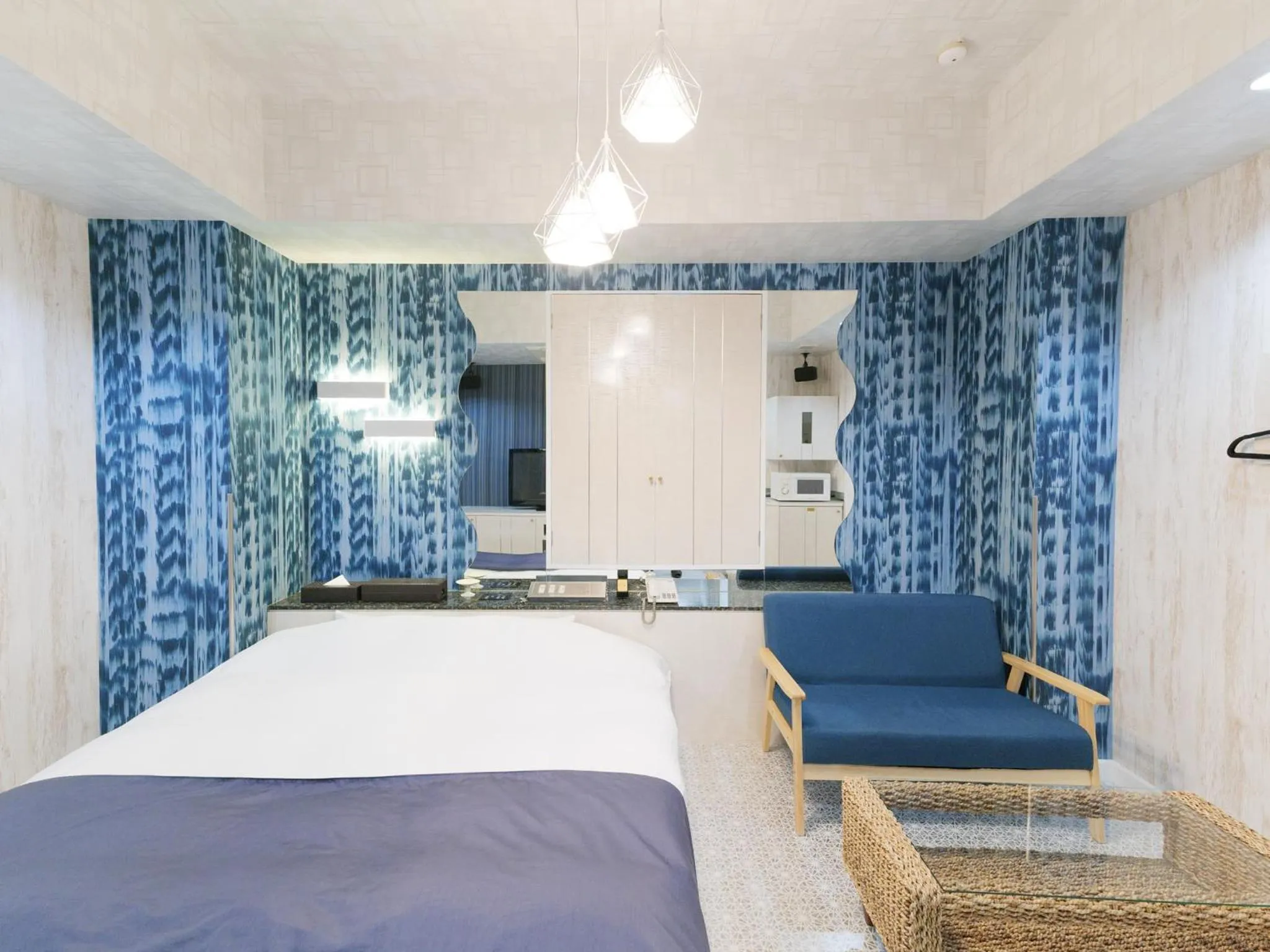 Bed in Fun3 -Adult Only-