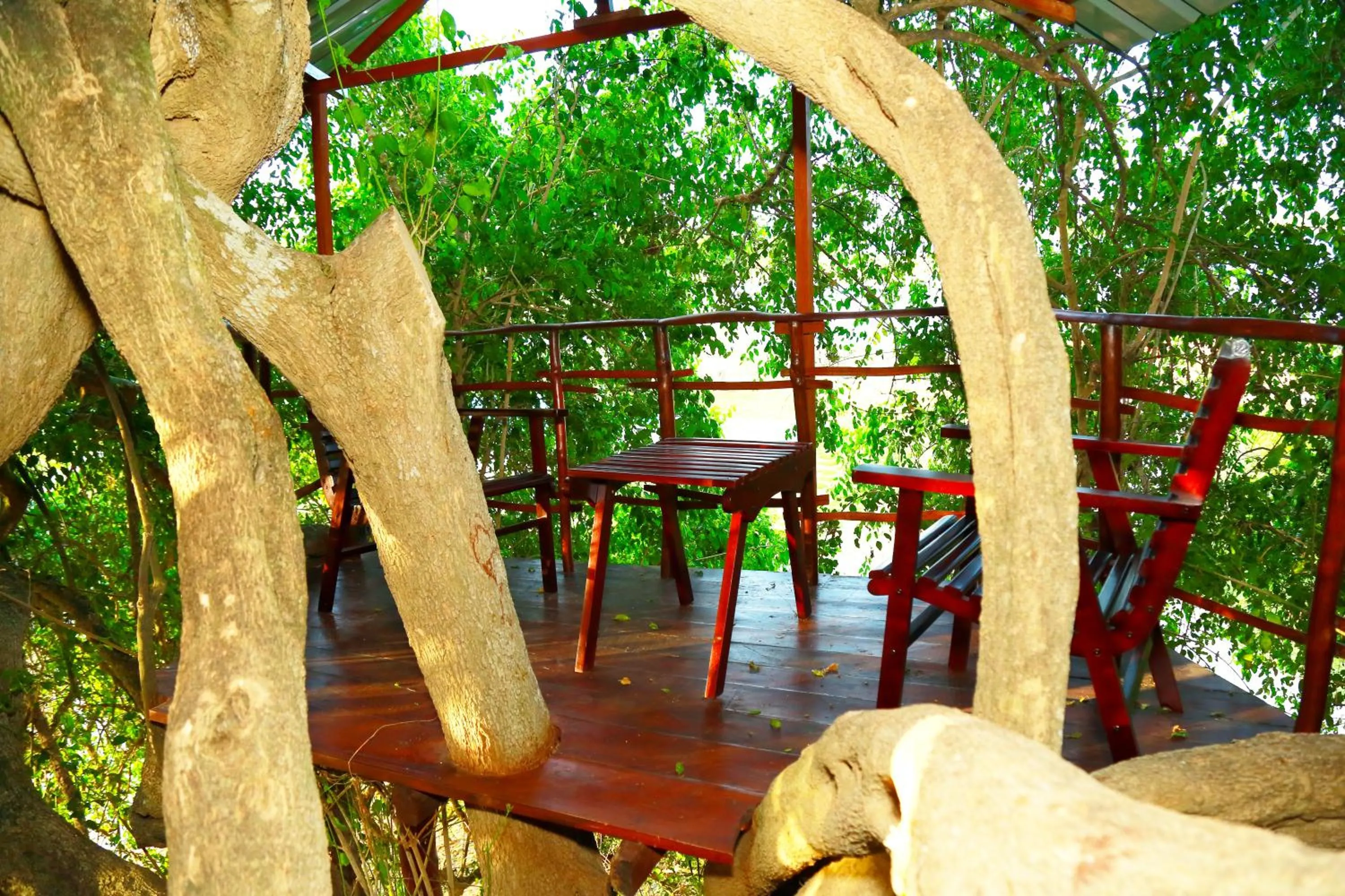 Balcony/Terrace in Lake Villa Resort
