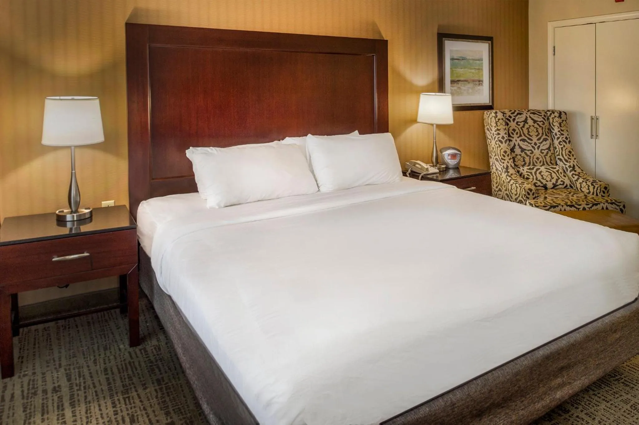Photo of the whole room, Bed in Crowne Plaza Hotel St. Louis Airport by IHG