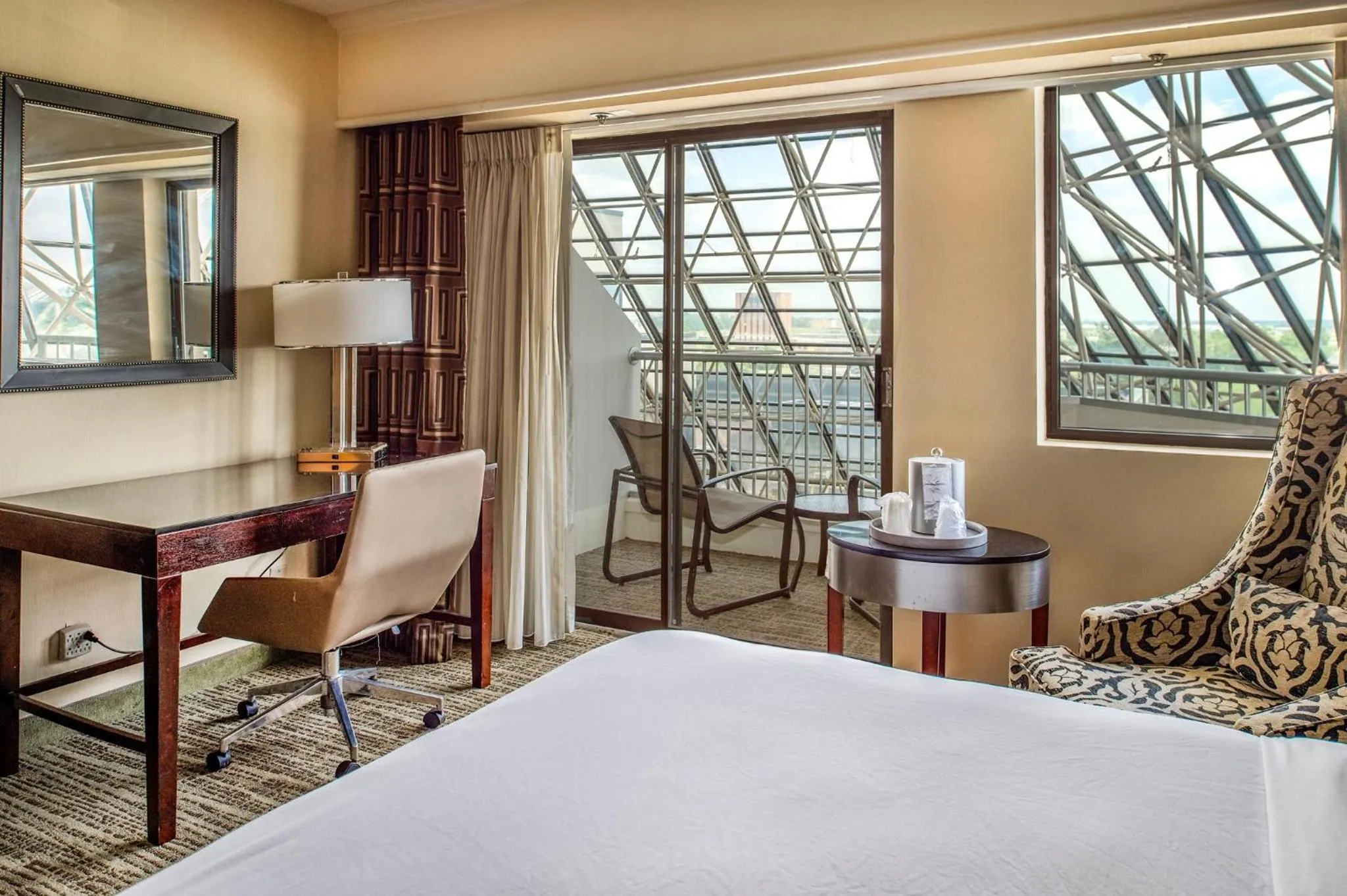 Photo of the whole room, Bed in Crowne Plaza Hotel St. Louis Airport by IHG