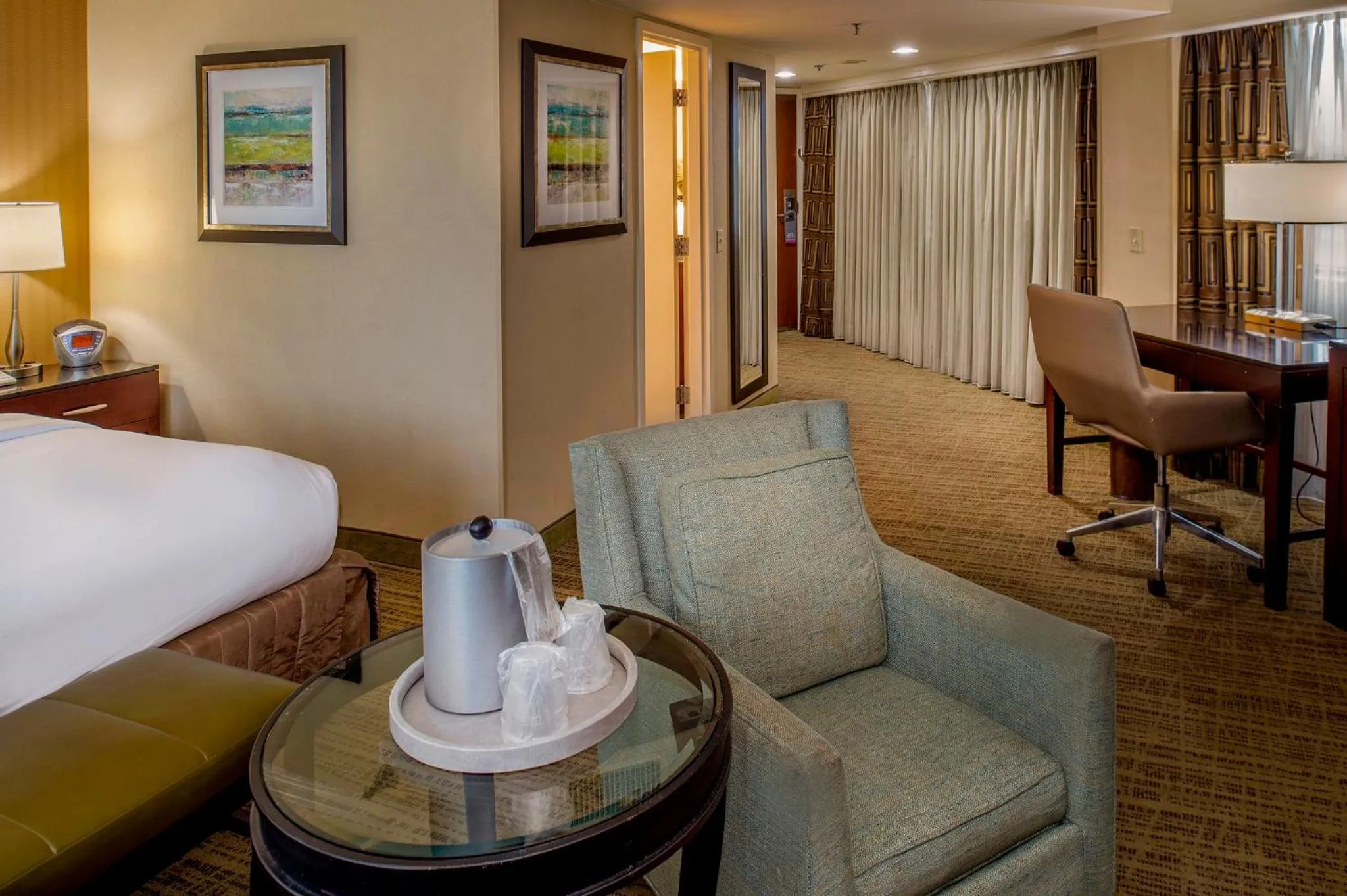 Photo of the whole room, Bed in Crowne Plaza Hotel St. Louis Airport by IHG