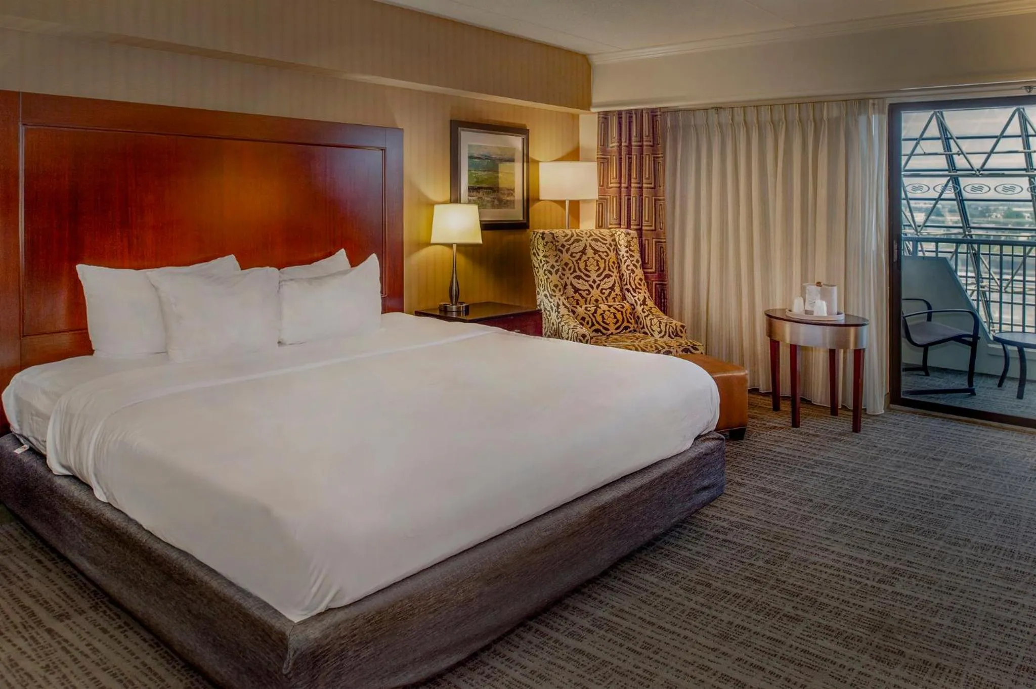 Photo of the whole room, Bed in Crowne Plaza Hotel St. Louis Airport by IHG