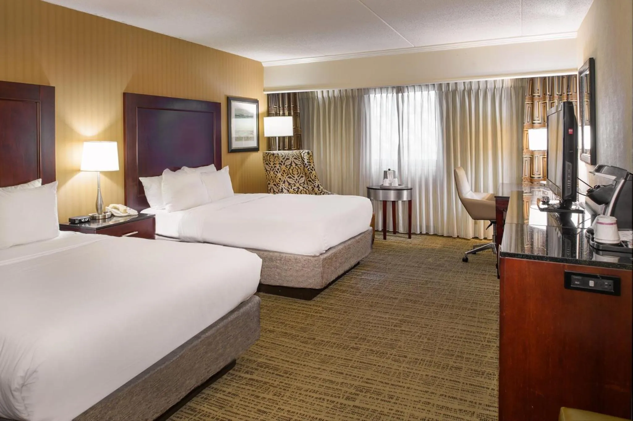 Photo of the whole room, Bed in Crowne Plaza Hotel St. Louis Airport by IHG