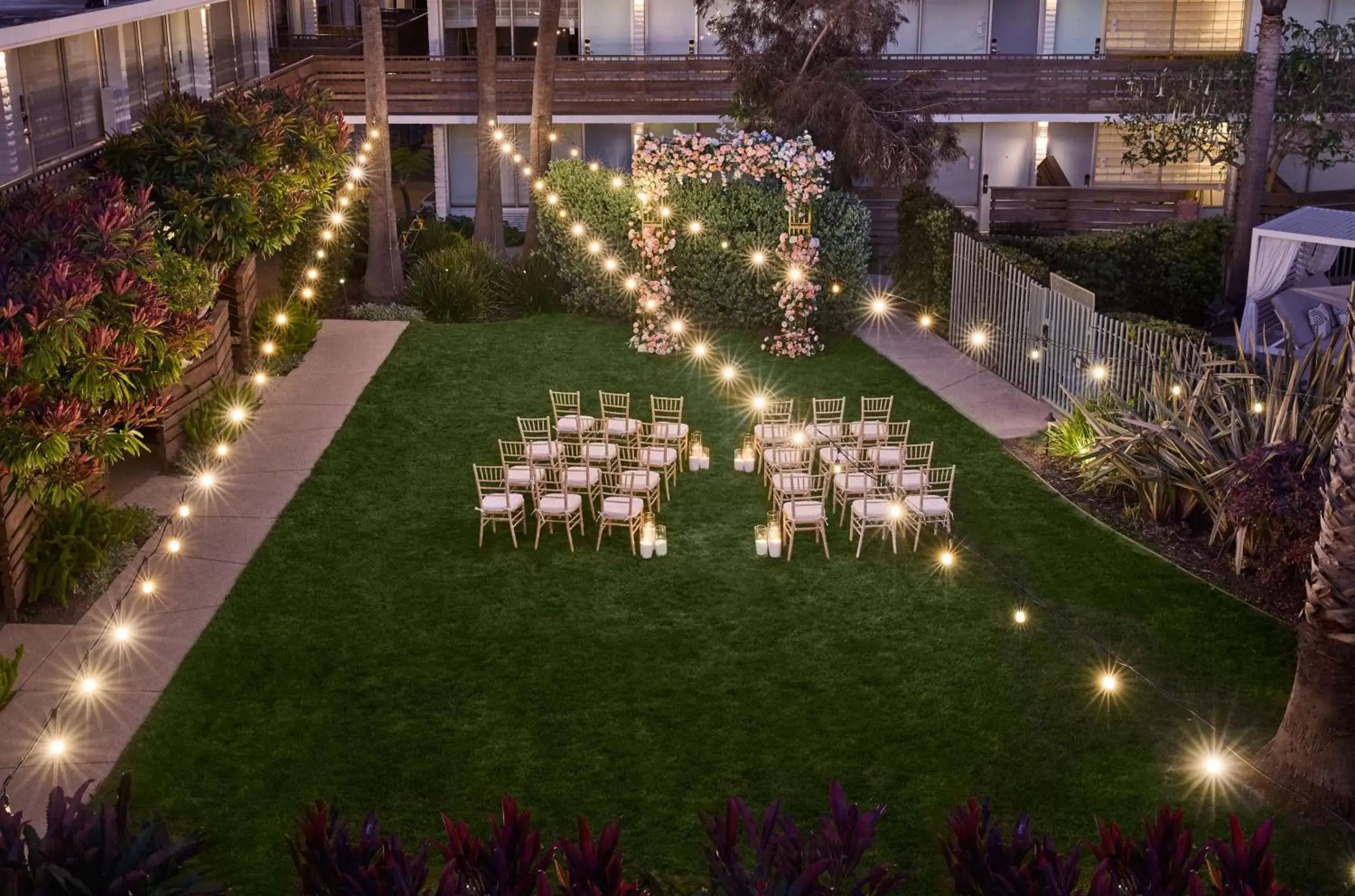 Inner courtyard view in The Leta Santa Barbara Goleta, Tapestry Collection by Hilton Inner courtyard view in The Leta Santa Barbara Goleta, Tapestry Collection by Hilton