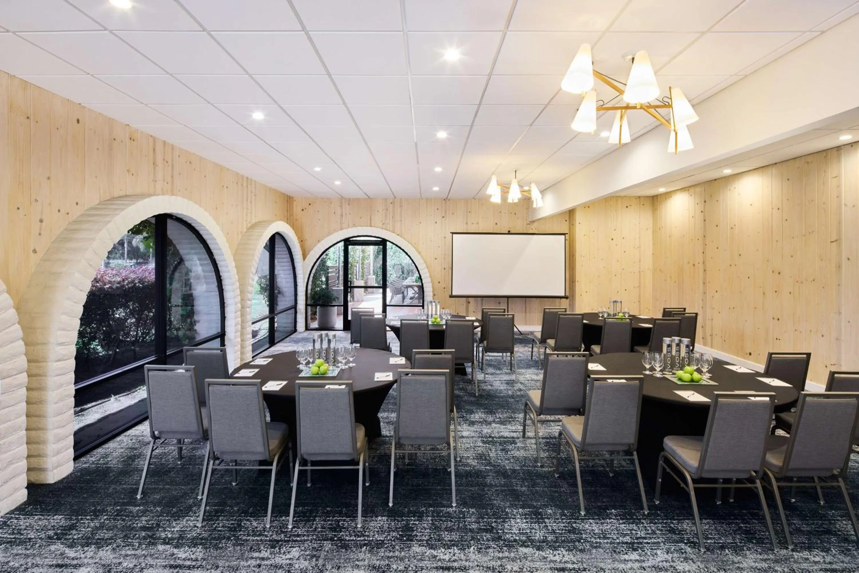Meeting/conference room in The Leta Santa Barbara Goleta, Tapestry Collection by Hilton