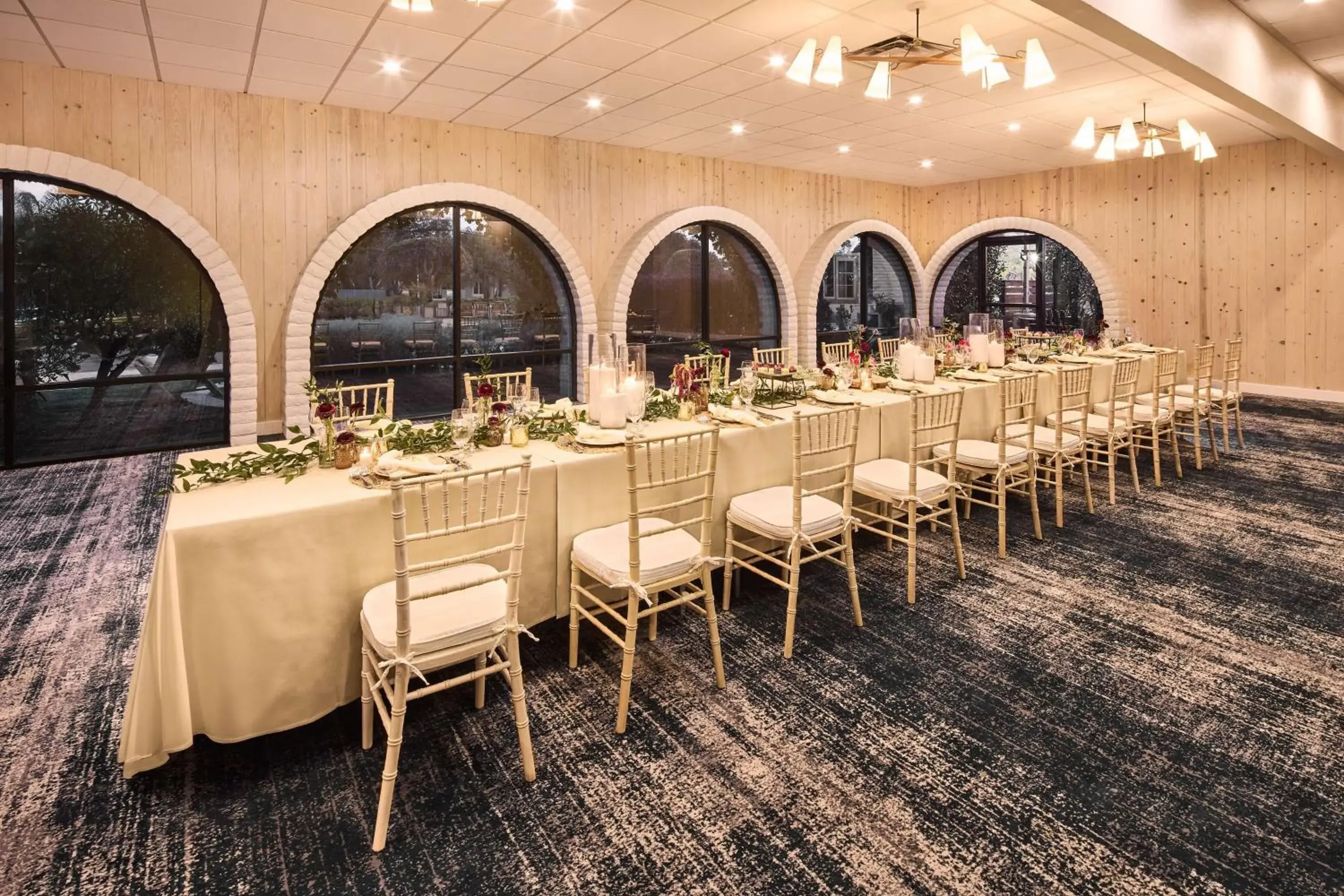 Restaurant/places to eat in The Leta Santa Barbara Goleta, Tapestry Collection by Hilton Restaurant/places to eat in The Leta Santa Barbara Goleta, Tapestry Collection by Hilton