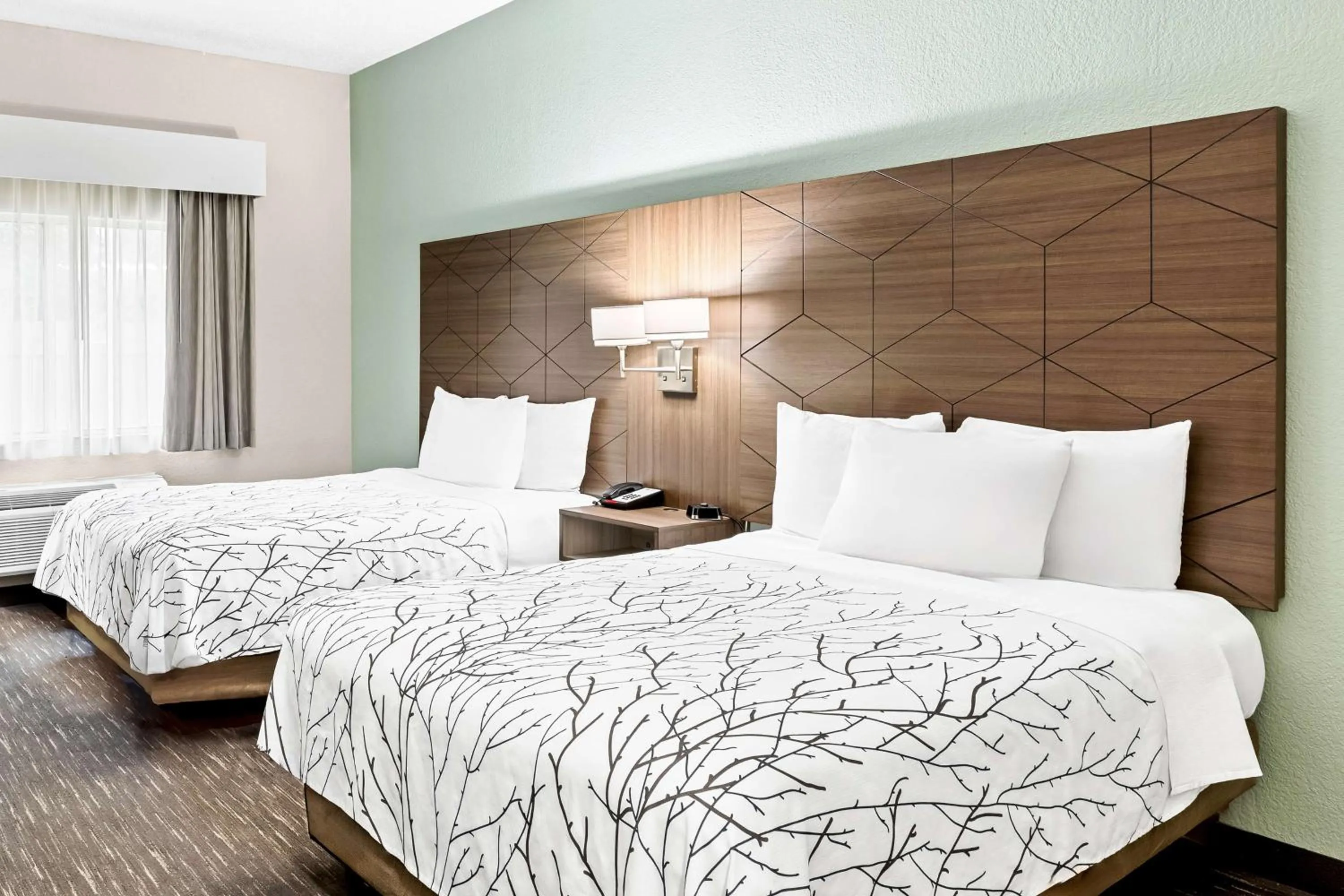 Bedroom, Bed in Best Western Gwinnett Center