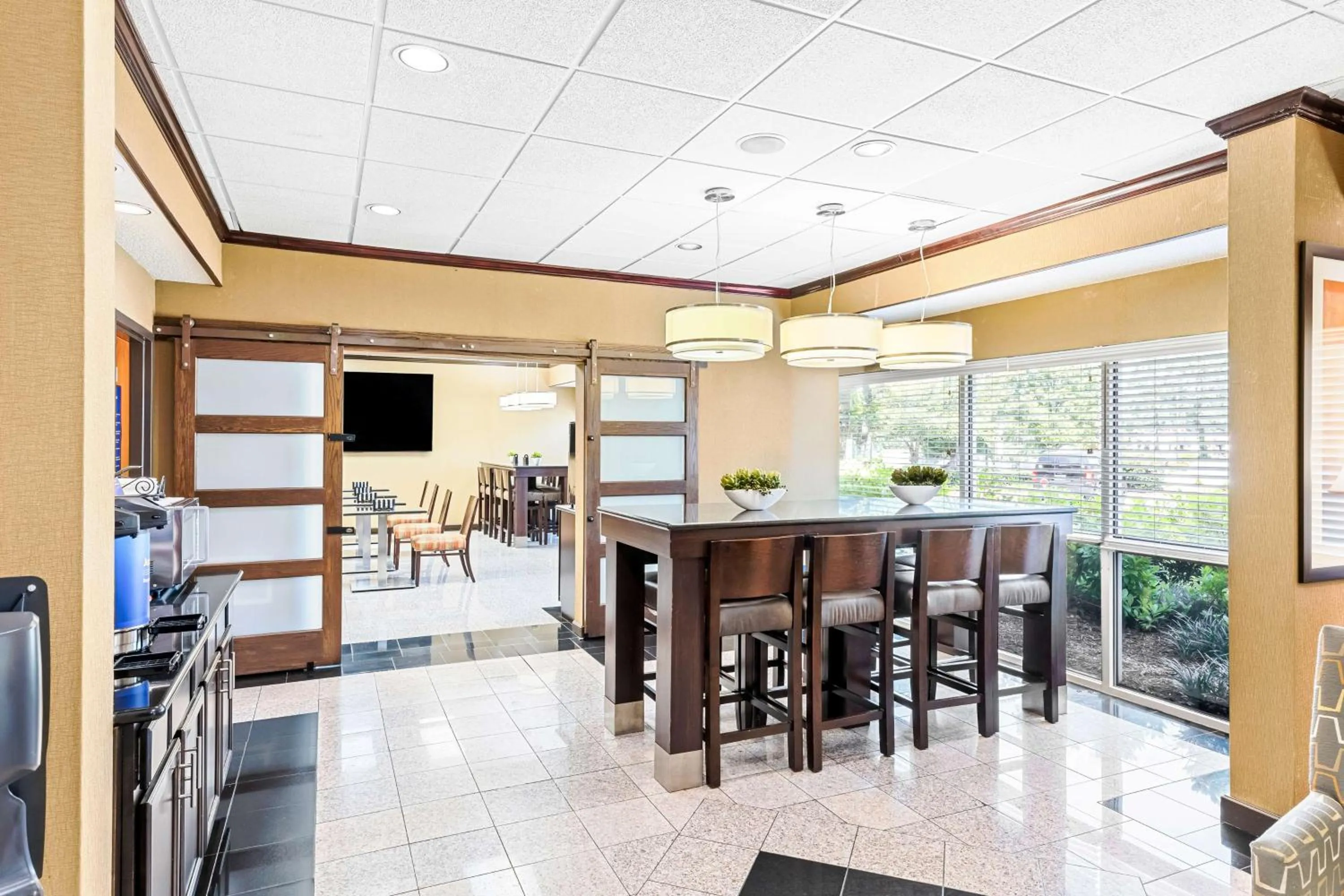 Lobby or reception in Best Western Gwinnett Center