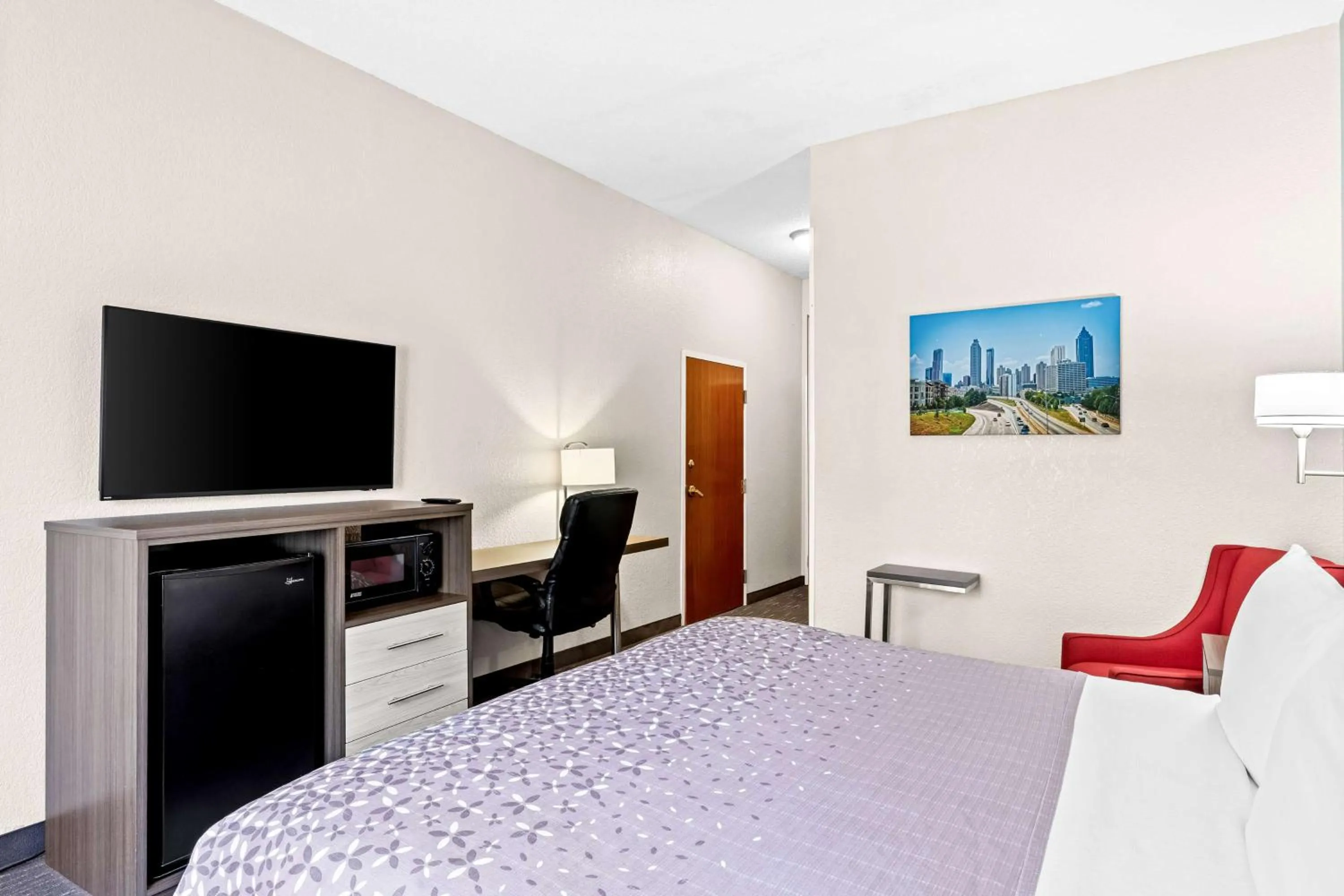 Bedroom, Bed in Best Western Gwinnett Center