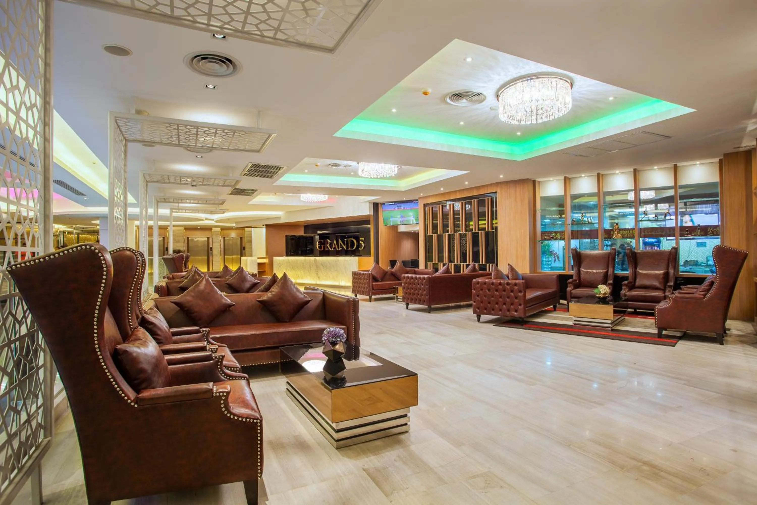 Lobby or reception in Grand 5 Hotel & Plaza Sukhumvit Bangkok