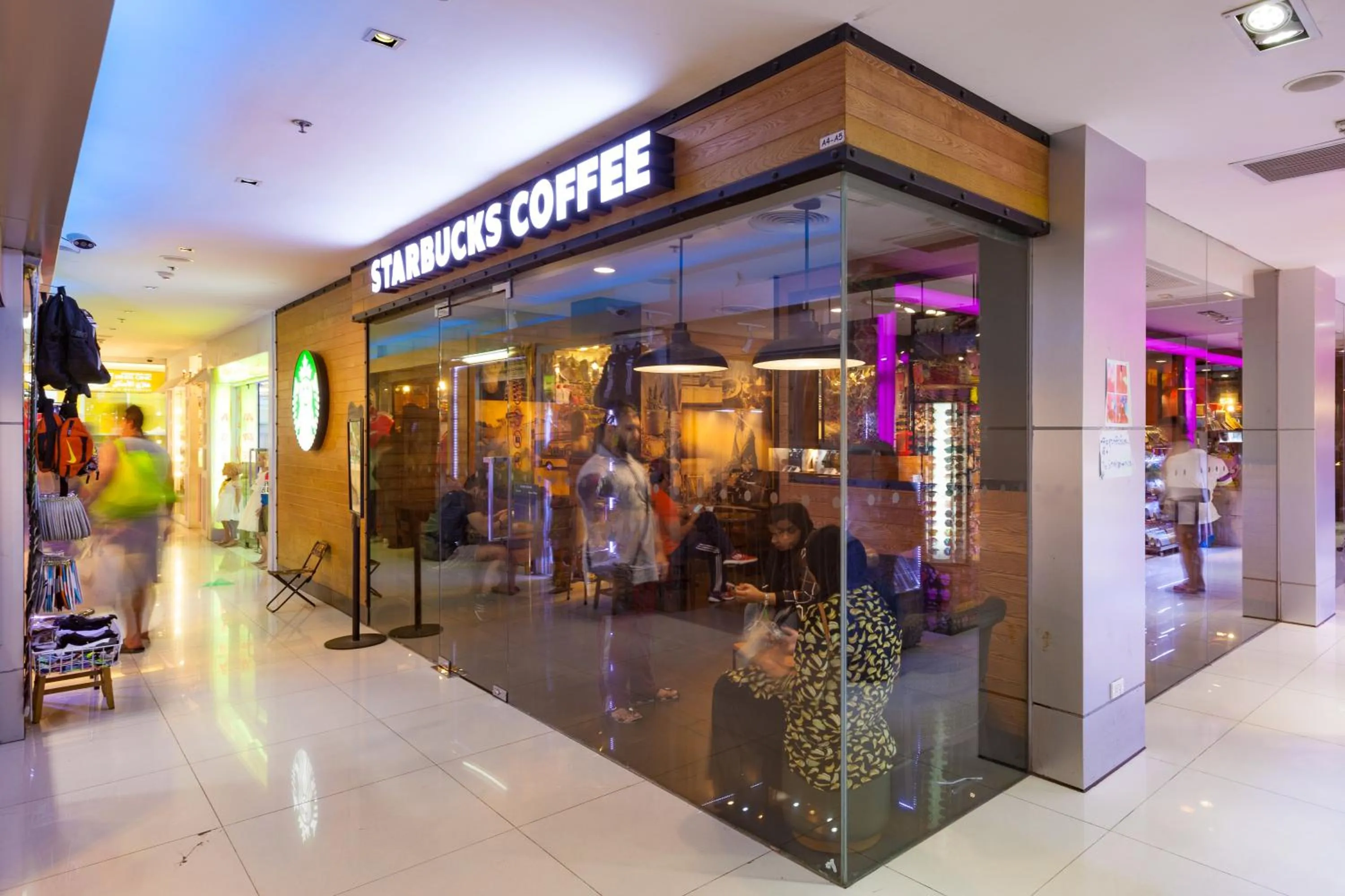 Restaurant/places to eat in Grand 5 Hotel & Plaza Sukhumvit Bangkok