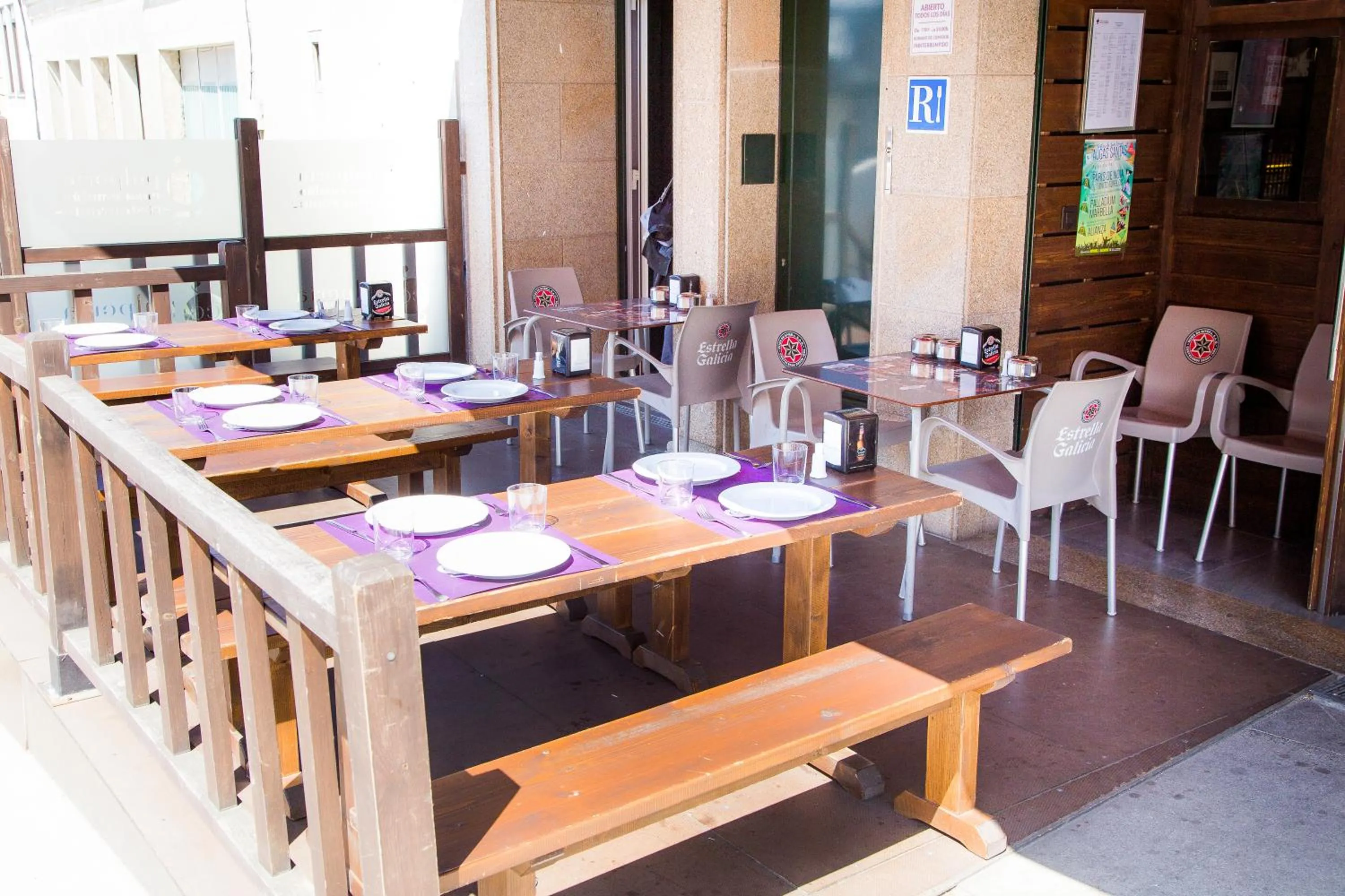 Restaurant/places to eat in Pension Restaurante Casa Camiño