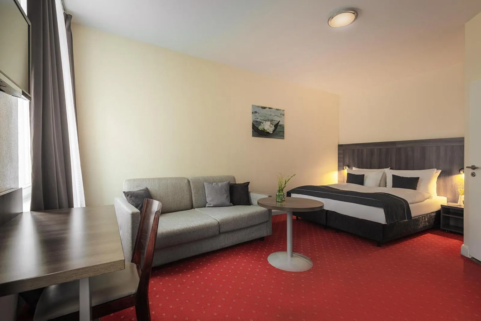 Photo of the whole room, Bed in acora City Apart Living the City