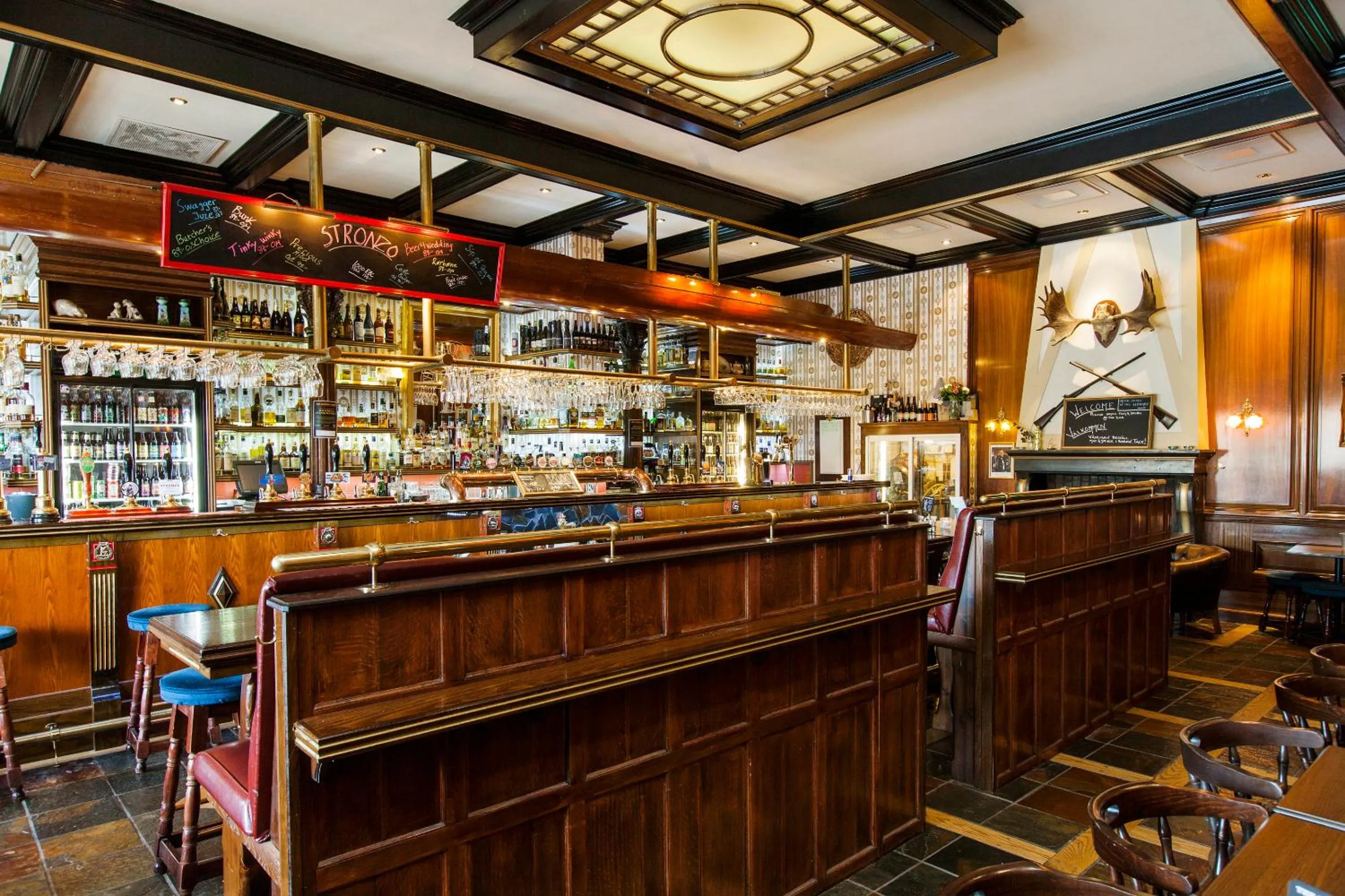 Lounge or bar in Elite Hotel Savoy