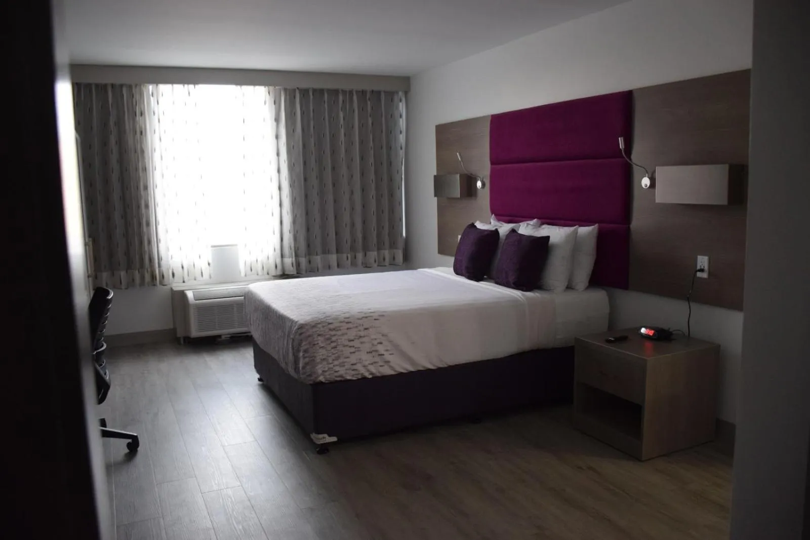 E Hotel Banquet & Conference Center