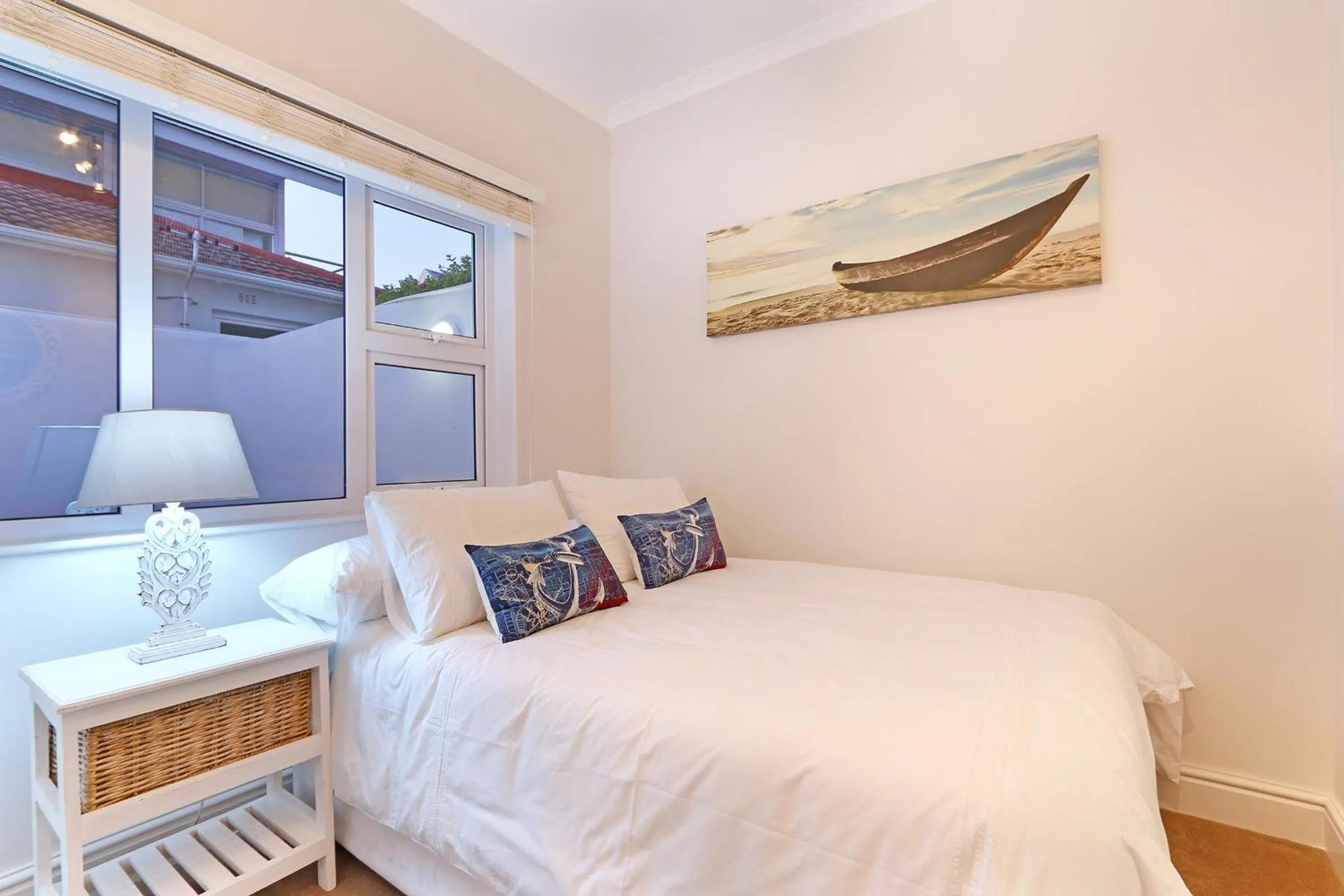 Bedroom, Bed in Camps Bay Beach Apartment
