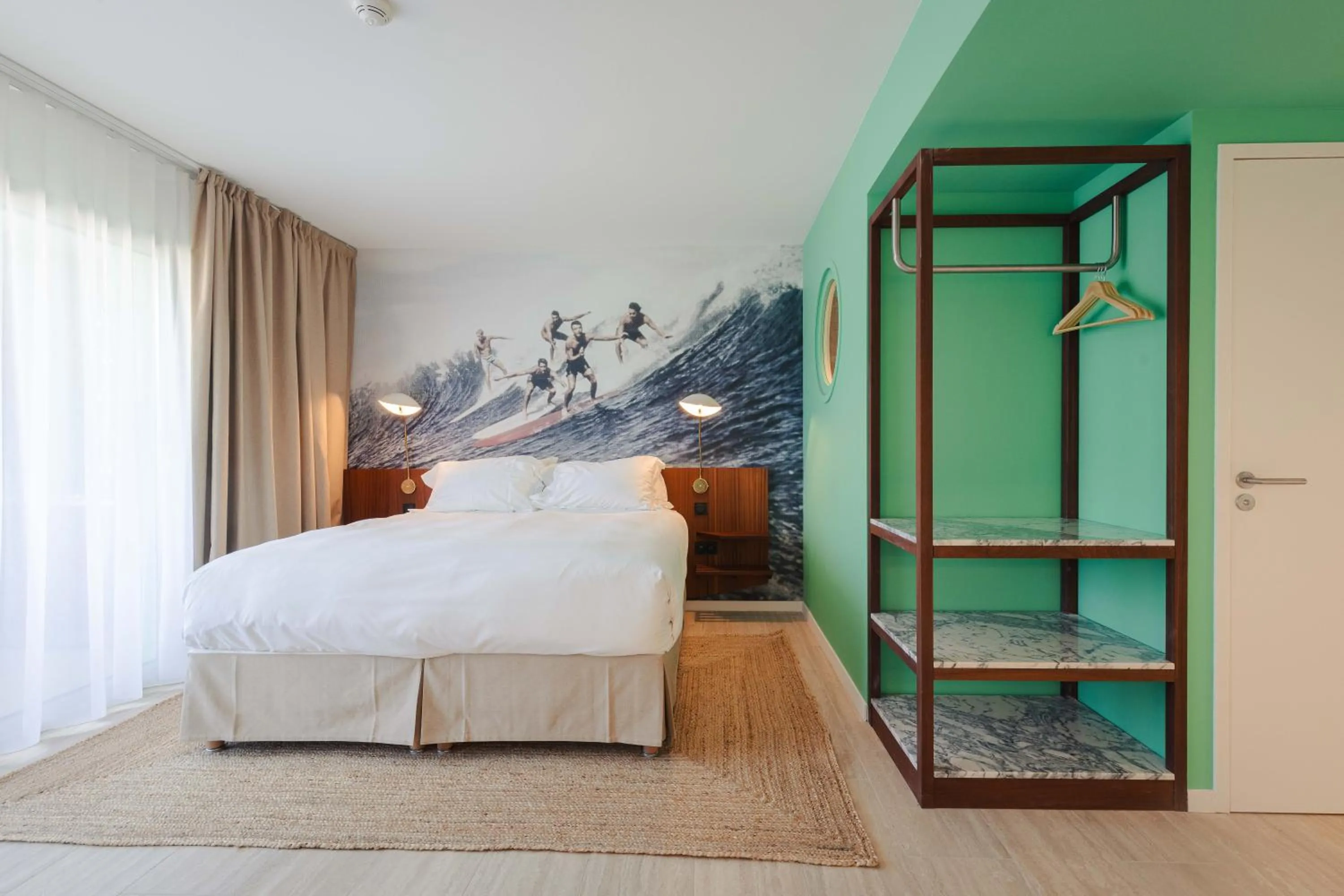 Bed in Hotel Casarose - Cannes Mandelieu