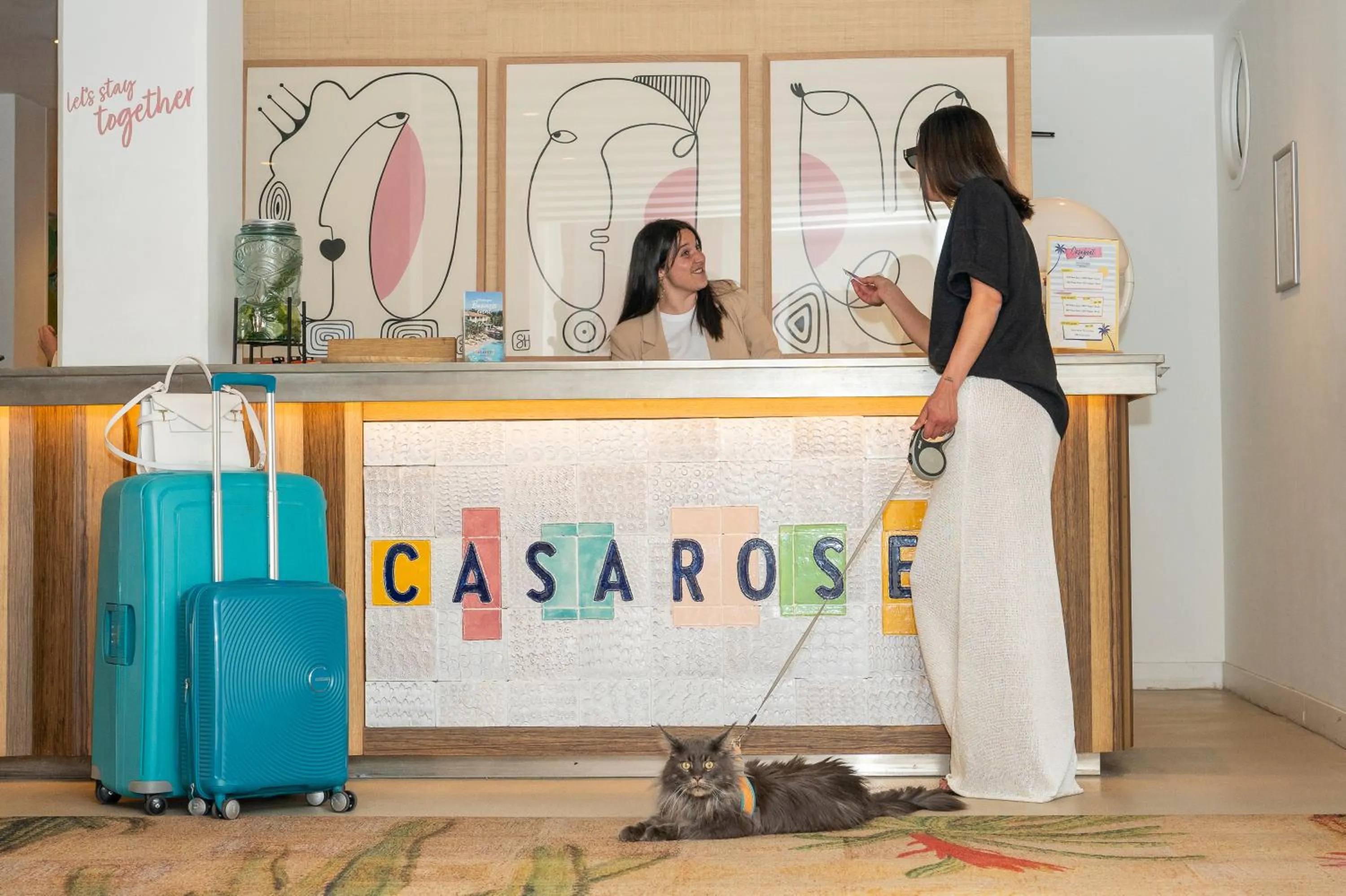 People in Hotel Casarose - Cannes Mandelieu