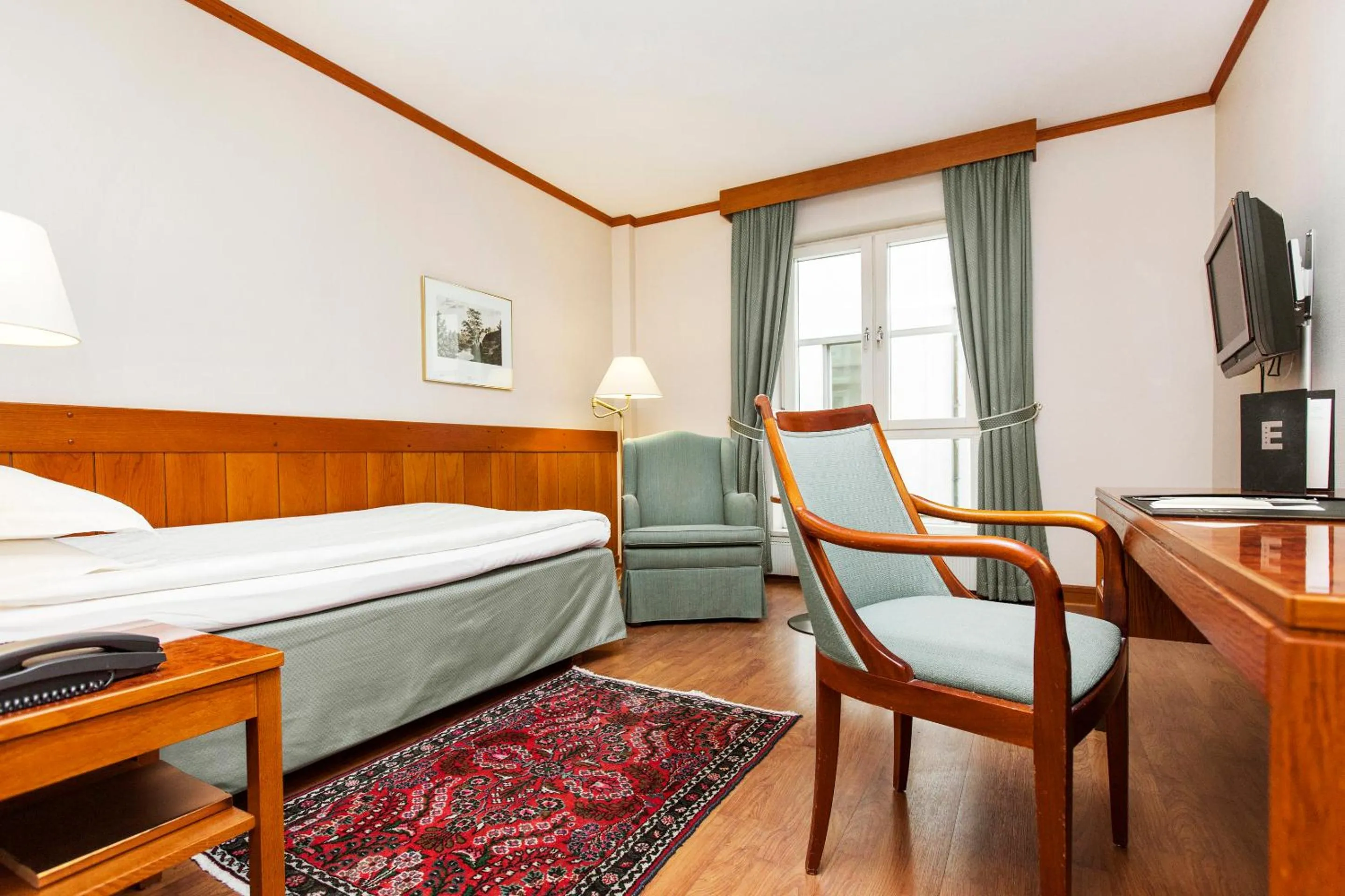 Photo of the whole room, Bed in Hotel Bishops Arms Malmö