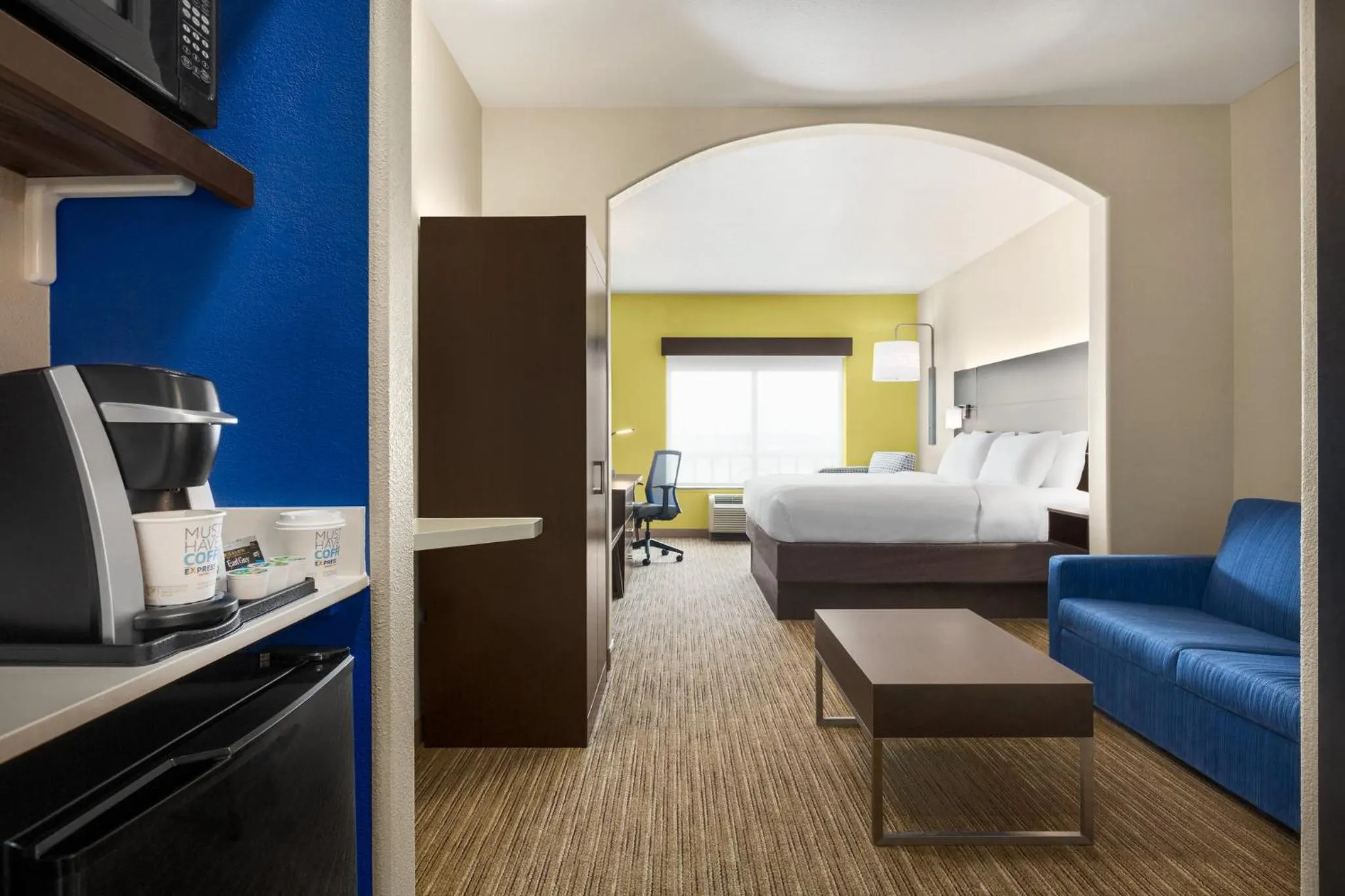Photo of the whole room, Bed in Holiday Inn Express Hotel & Suites San Antonio NW-Medical Area by IHG