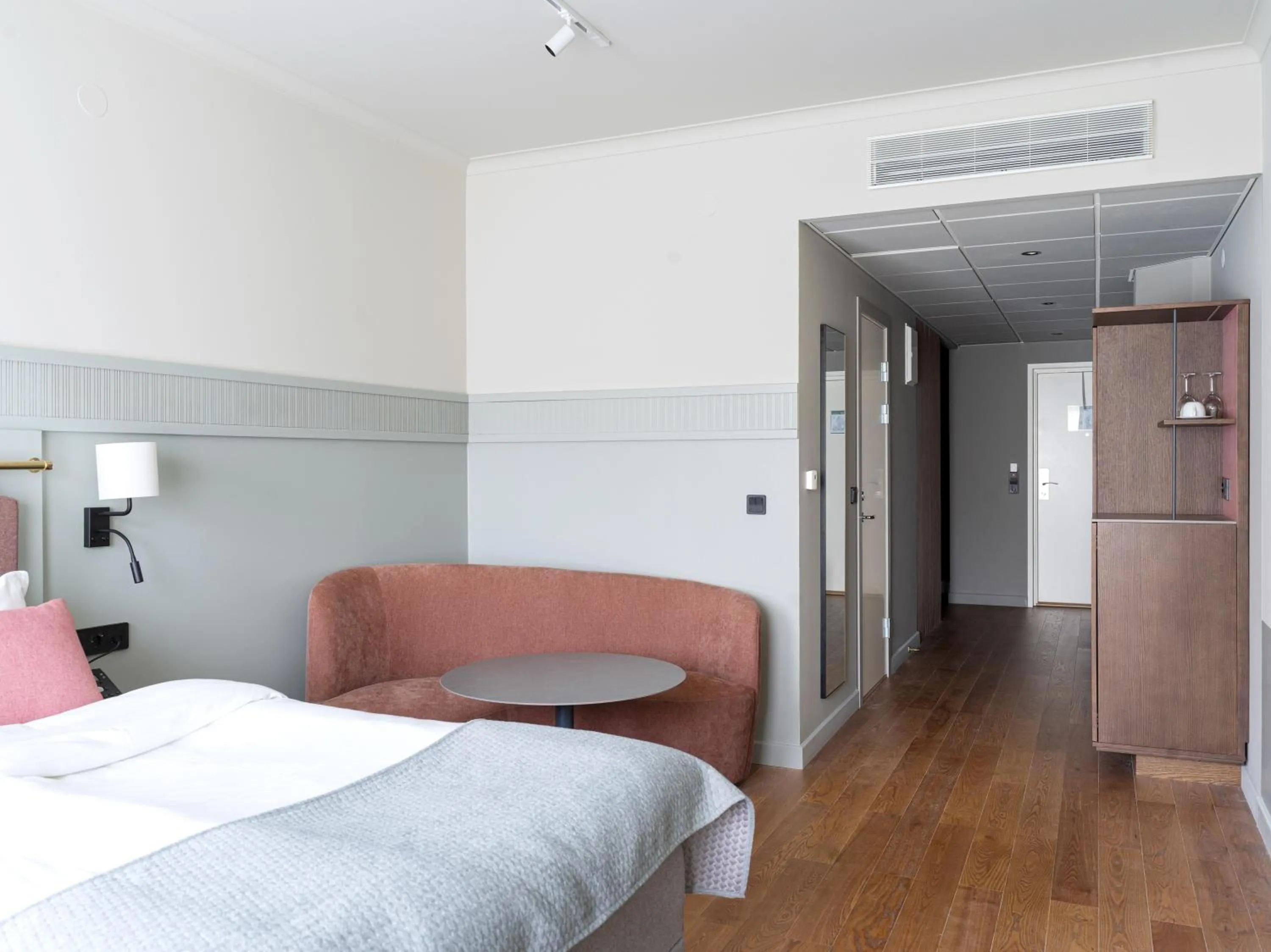 Bed in Elite Palace Hotel & Spa