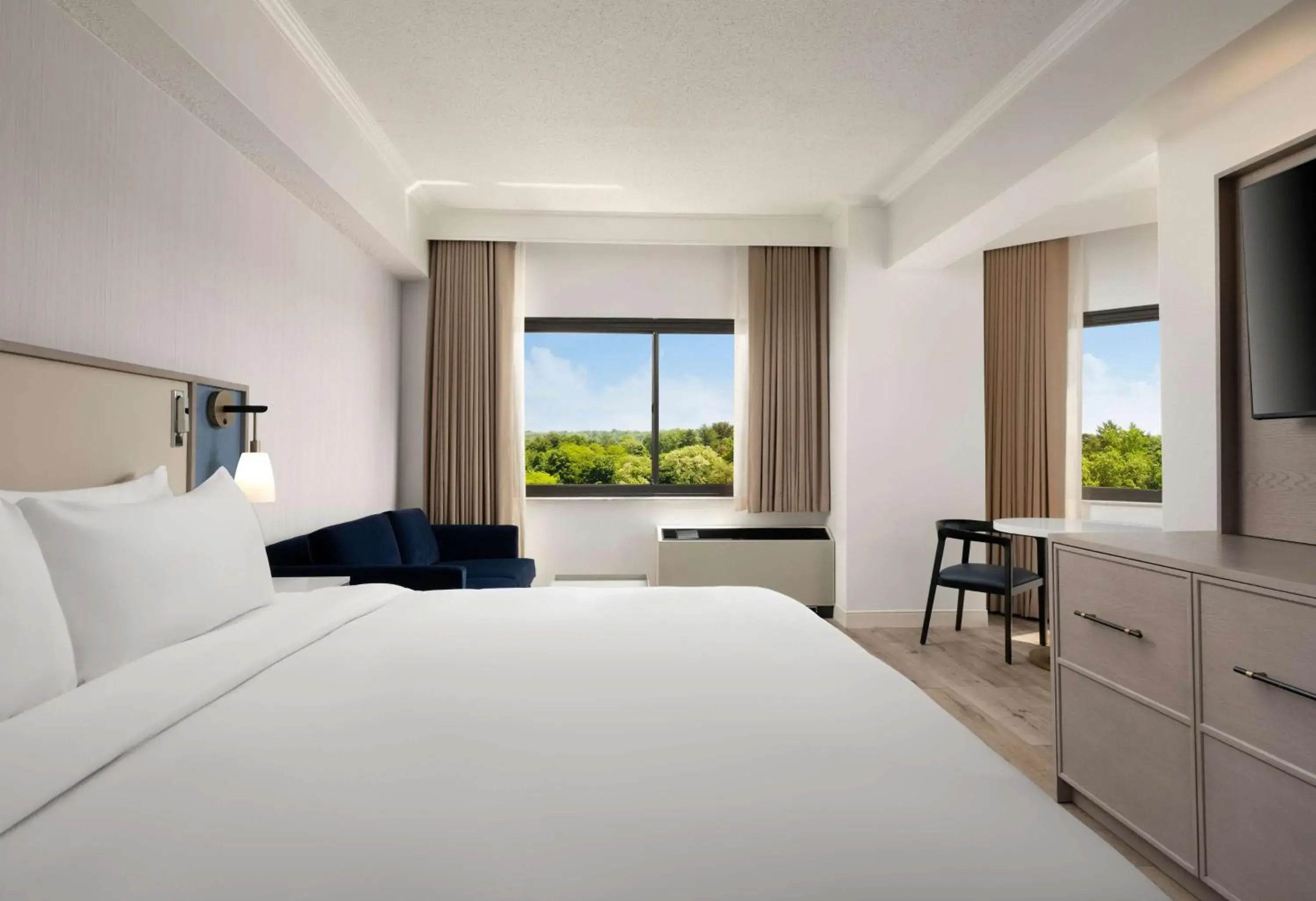 King - Corner in Sonesta White Plains Downtown King - Corner in Sonesta White Plains Downtown