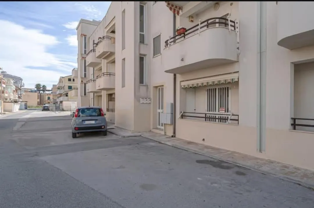 Property building in Casa Viale Lido