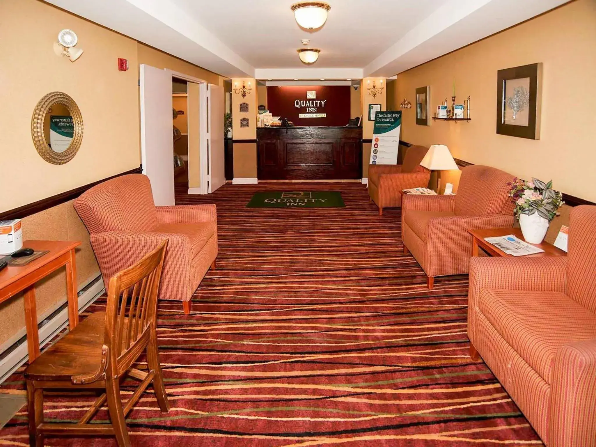 Lobby or reception in Quality Inn Lobby or reception in Quality Inn