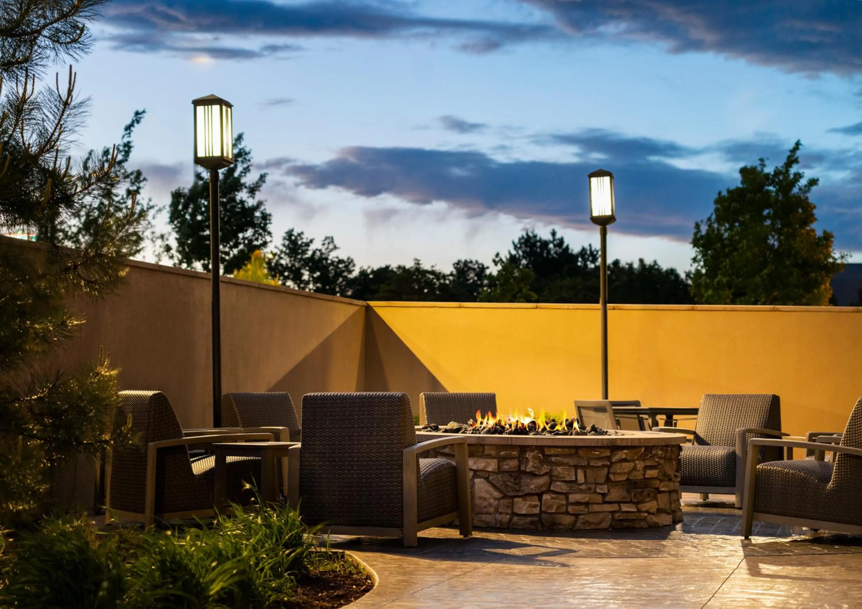 Patio in Courtyard by Marriott Denver North/Westminster